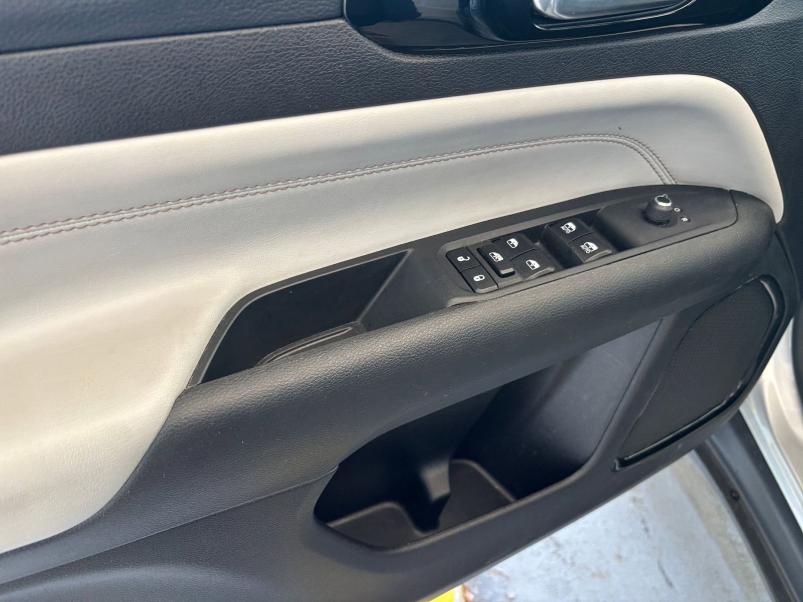 Thumbnail: 2025 Jeep Compass - 18