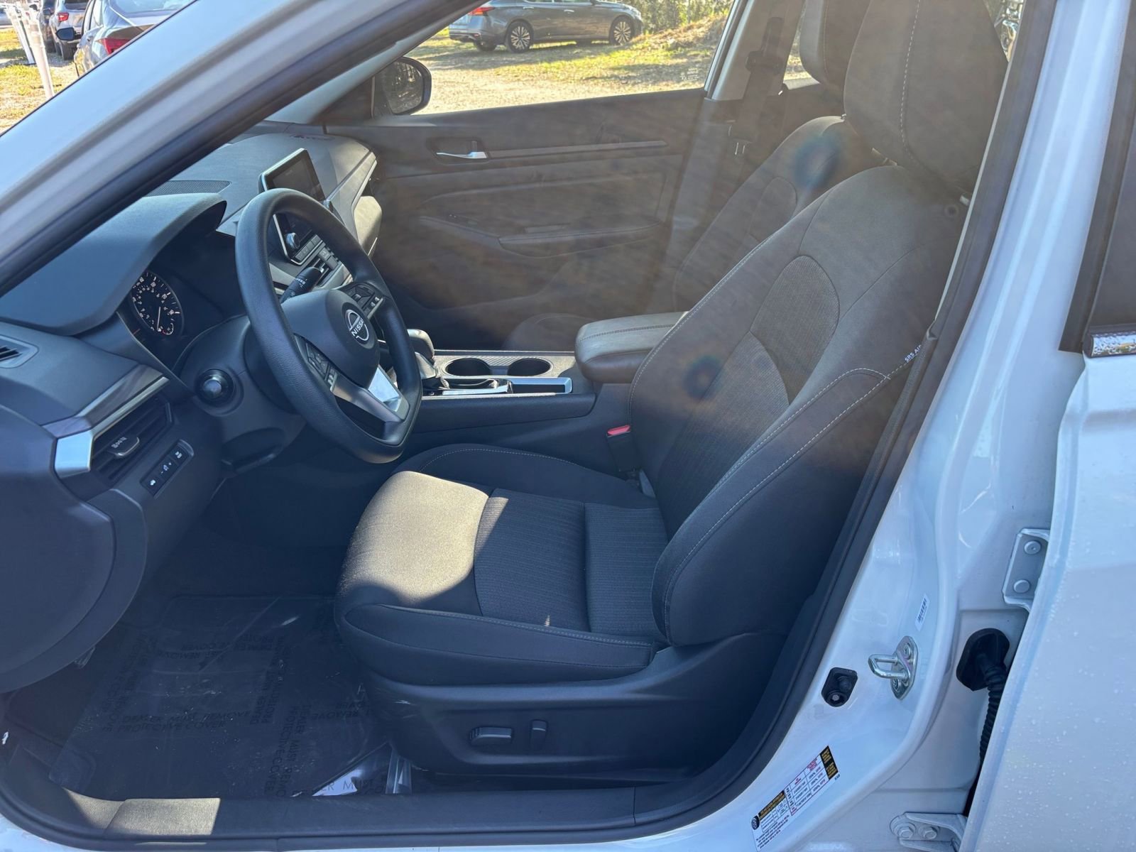 Thumbnail: 2025 Nissan Altima - 28