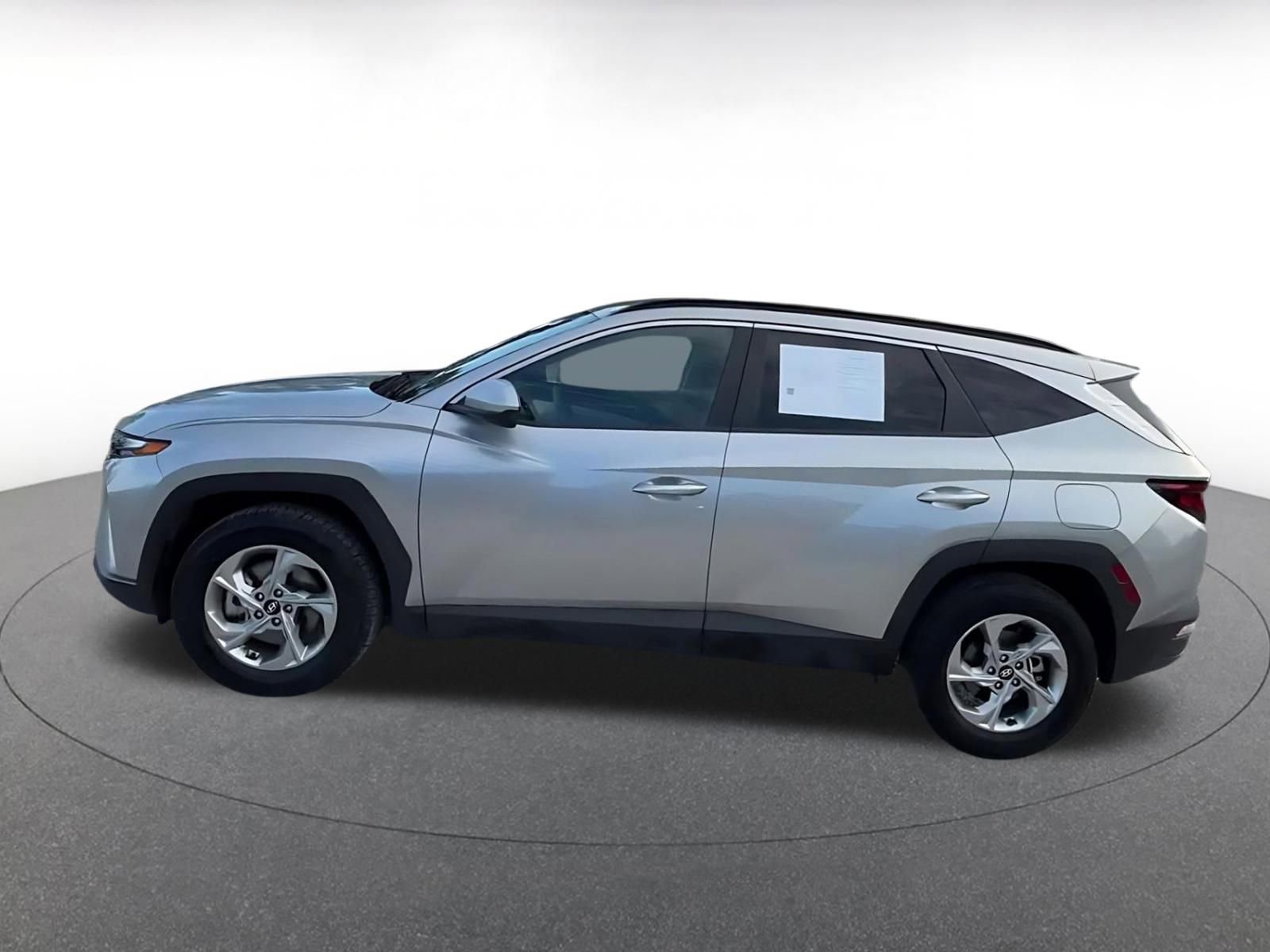 Thumbnail: 2024 Hyundai Tucson - 10