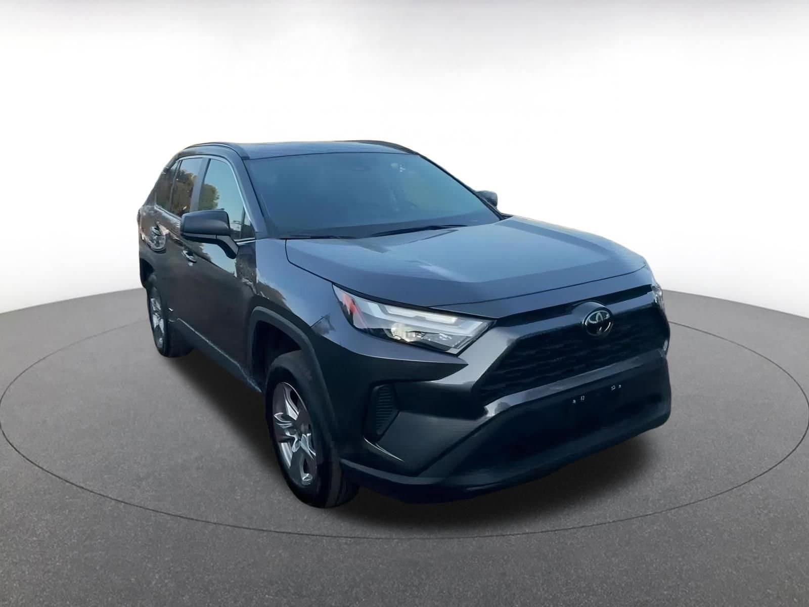 Thumbnail: 2025 Toyota RAV4 - 3