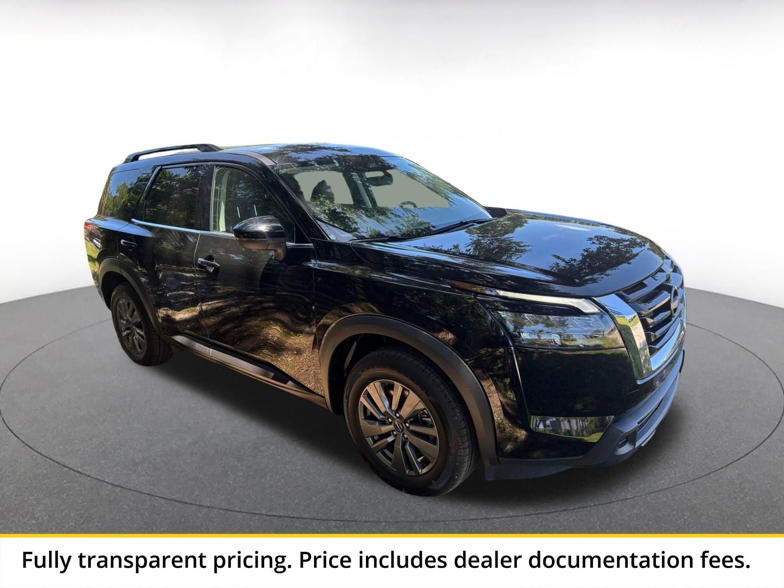 Thumbnail: 2025 Nissan Pathfinder - 1