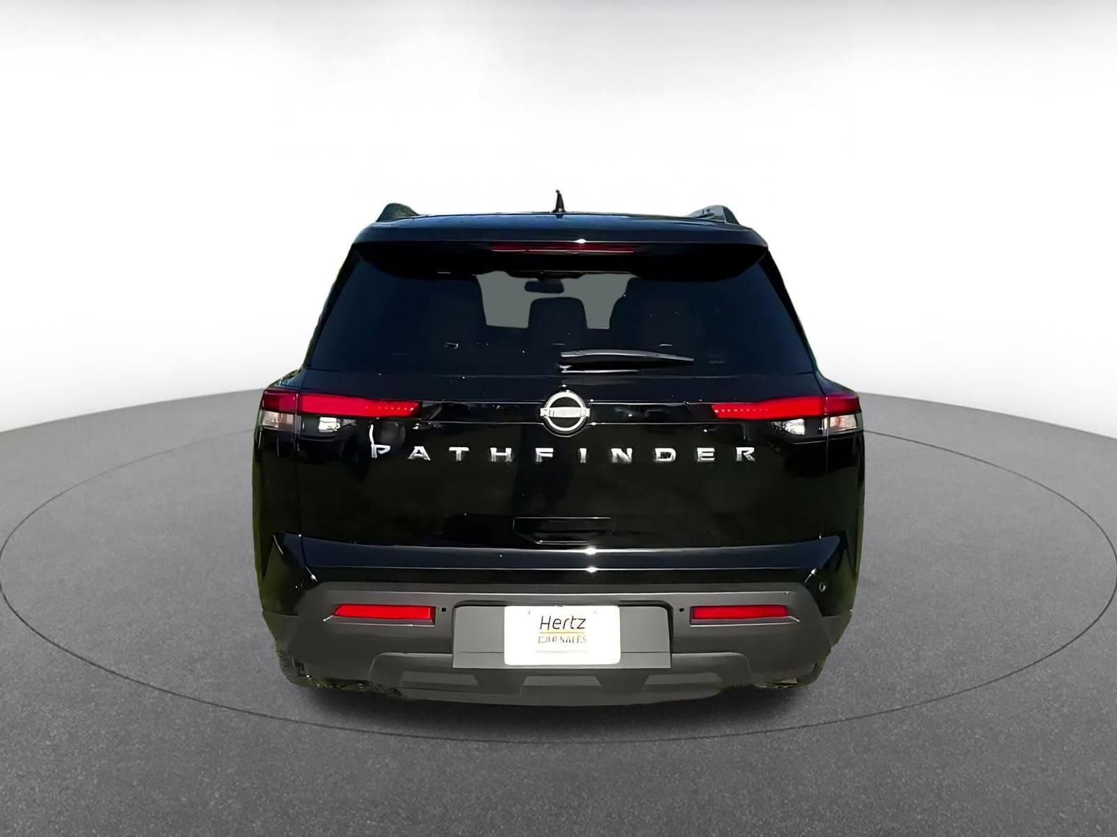 Thumbnail: 2025 Nissan Pathfinder - 12
