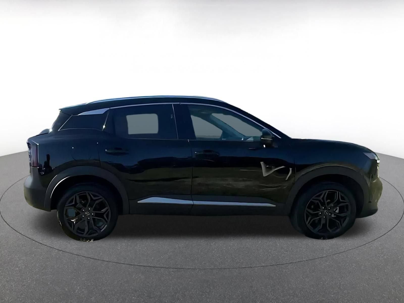 Thumbnail: 2026 Nissan Kicks - 15