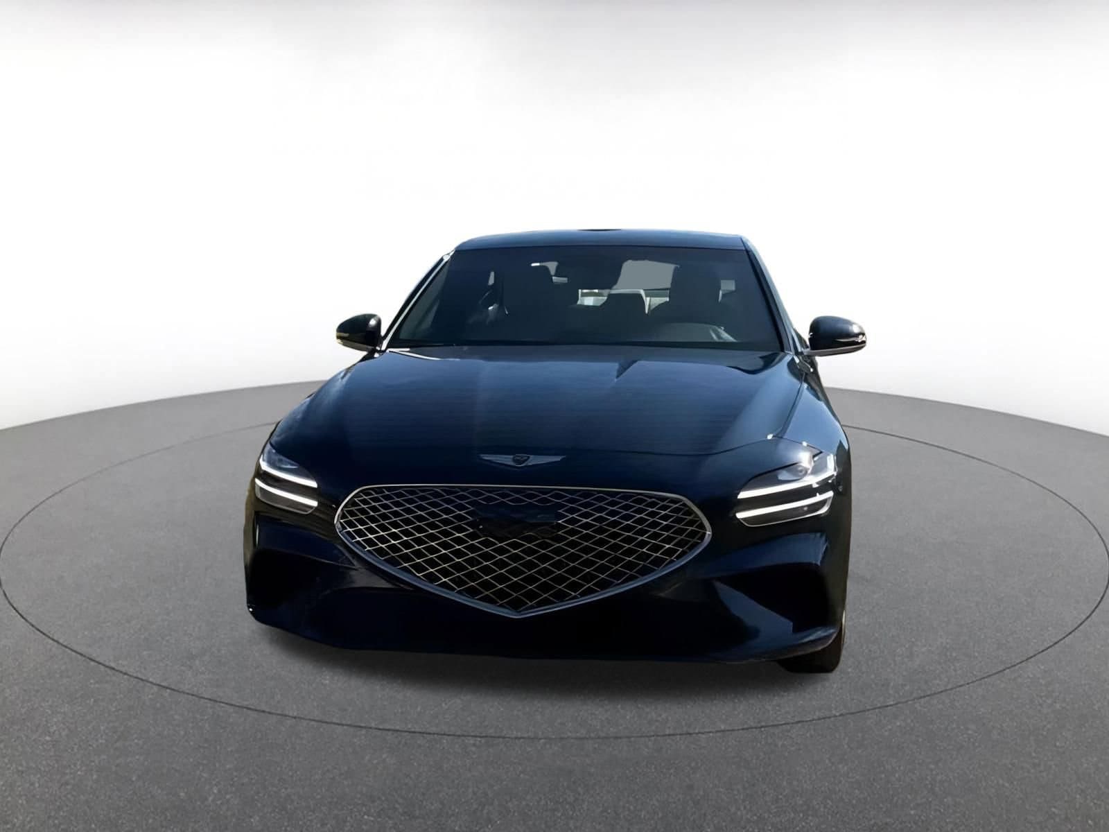 Thumbnail: 2025 Genesis G70 - 3