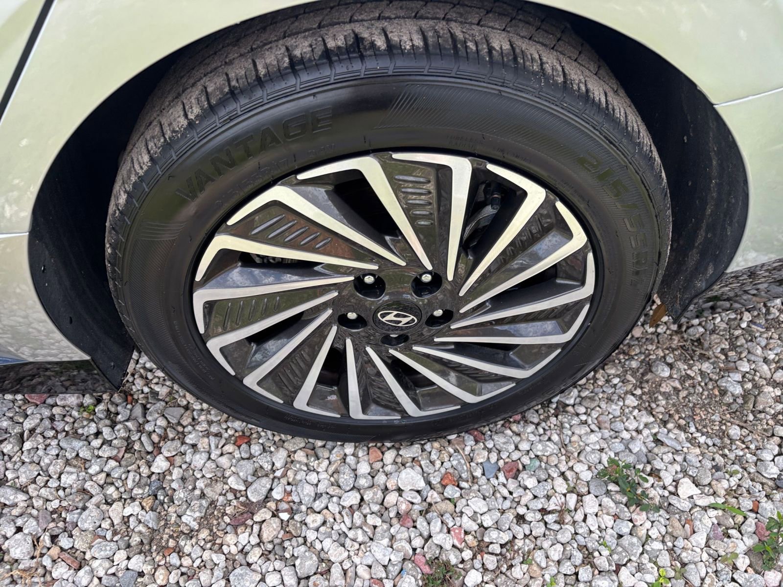 Thumbnail: 2025 Hyundai Sonata - 31