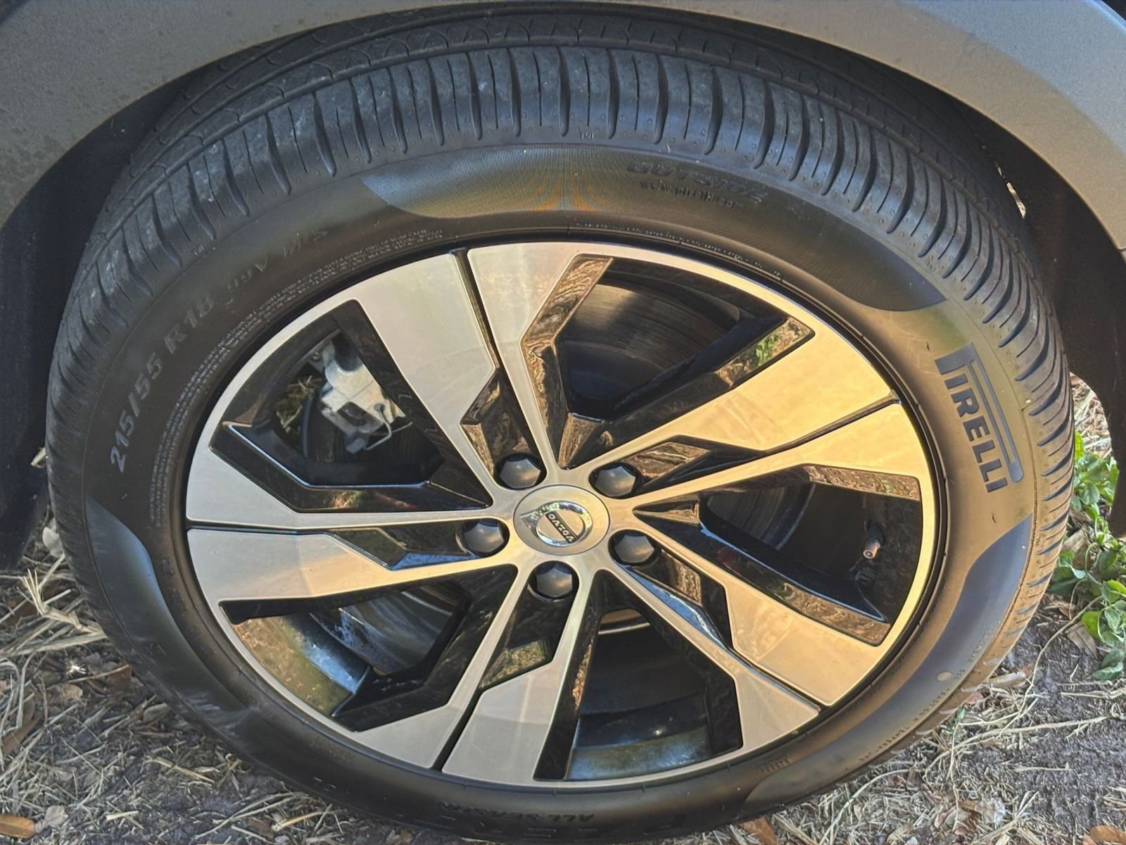 Thumbnail: 2025 Volvo S60 - 33