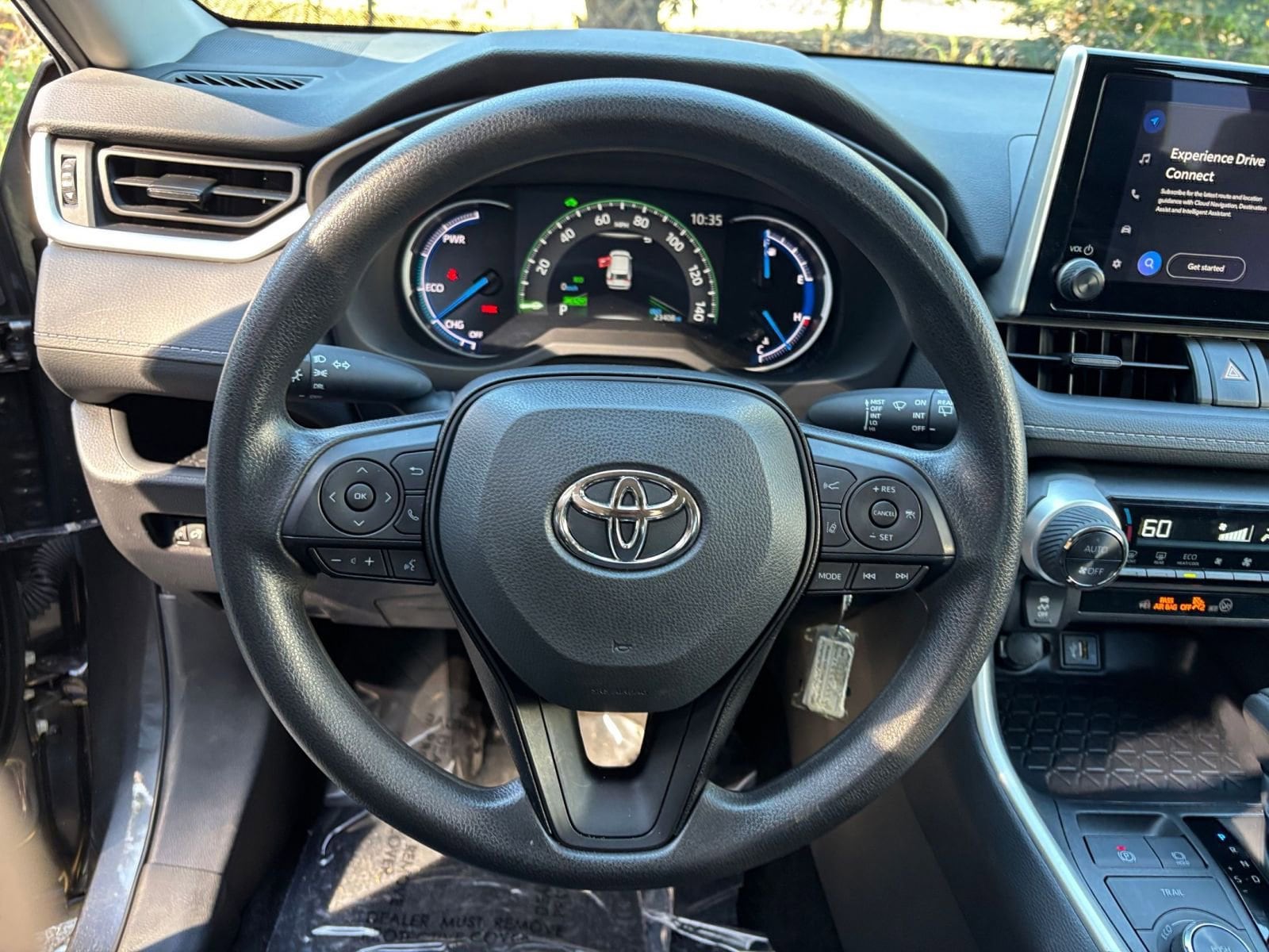 Thumbnail: 2025 Toyota RAV4 - 28