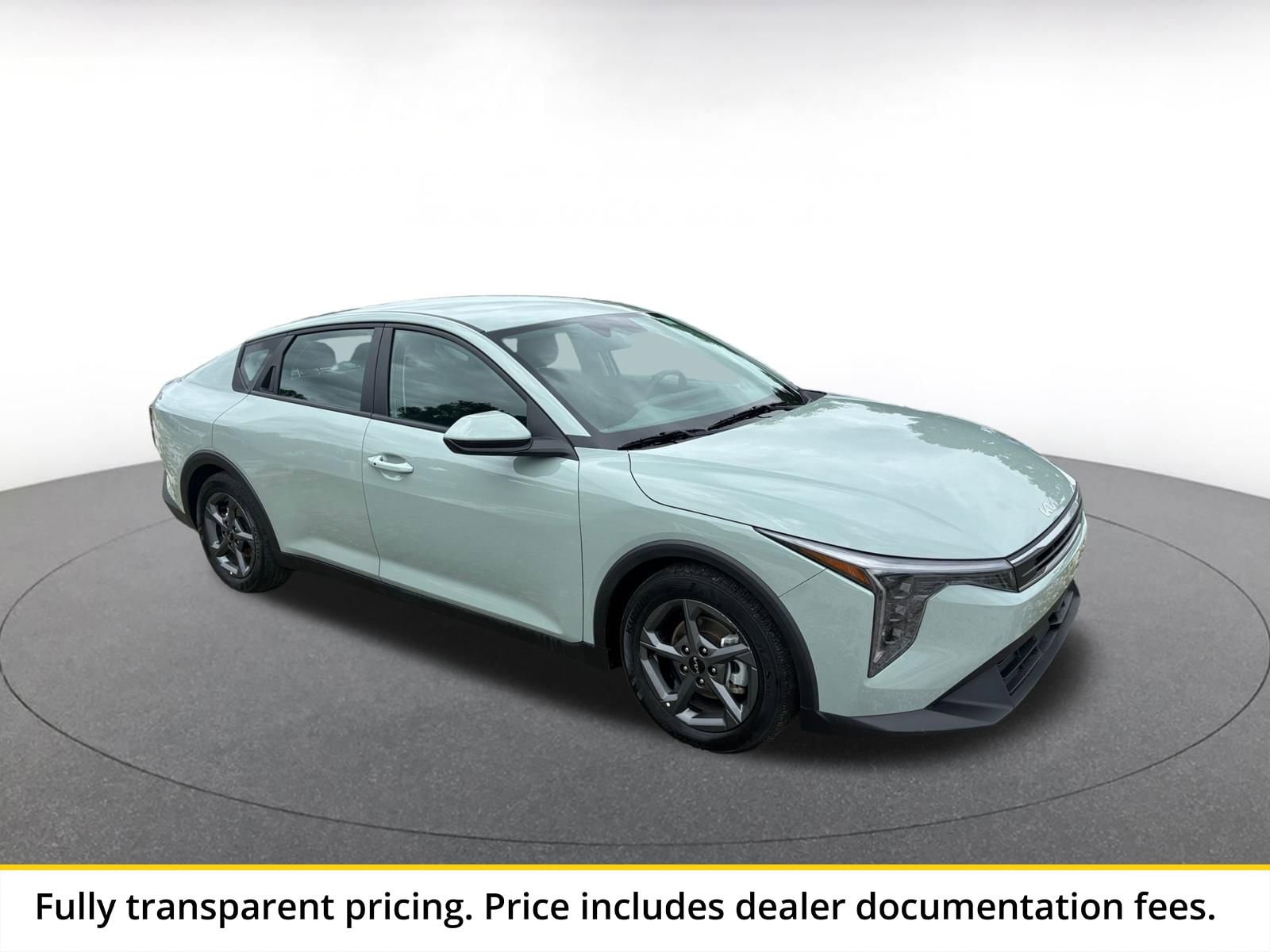 Thumbnail: 2025 Kia K4 - 1