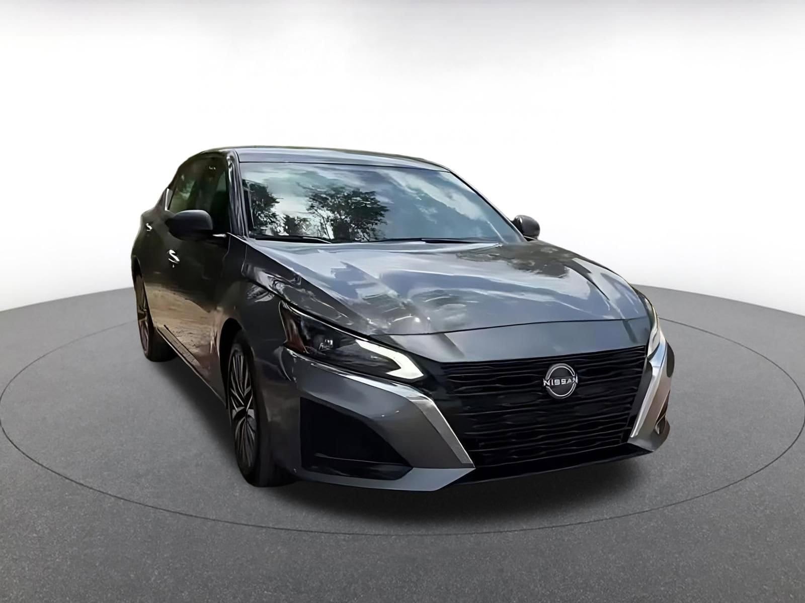 Thumbnail: 2025 Nissan Altima - 2