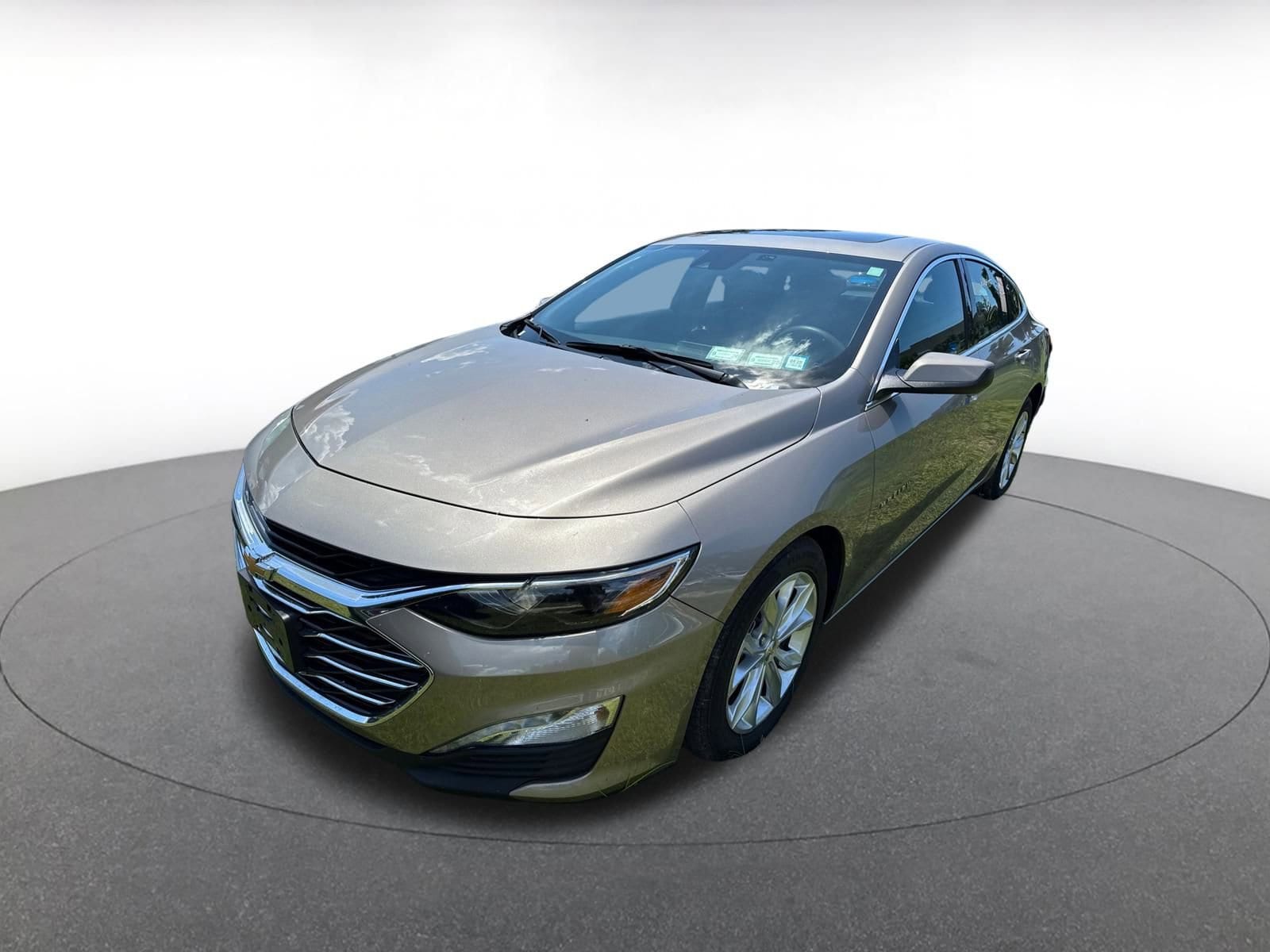 Thumbnail: 2024 Chevrolet Malibu - 5