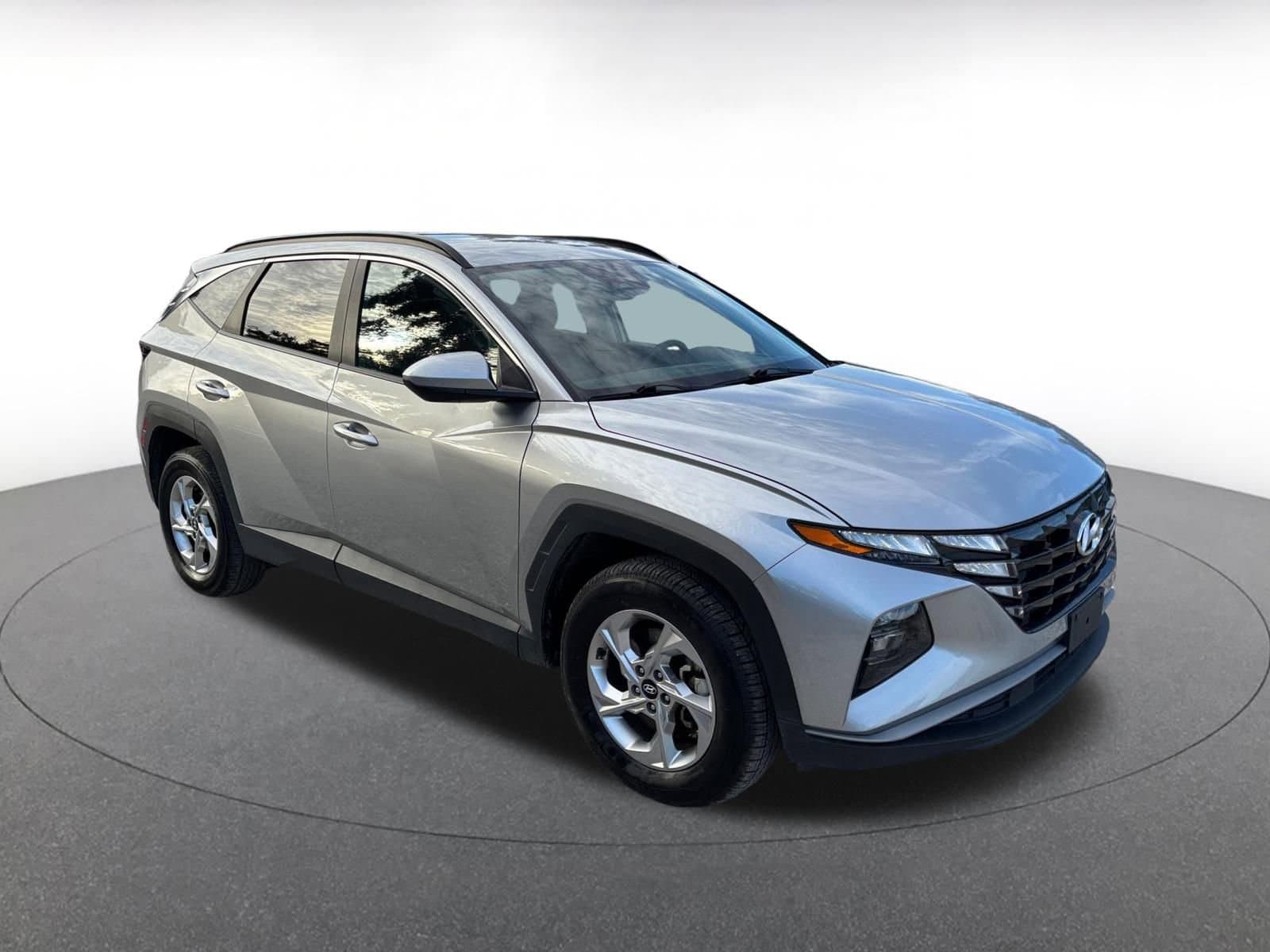 Thumbnail: 2024 Hyundai Tucson - 1