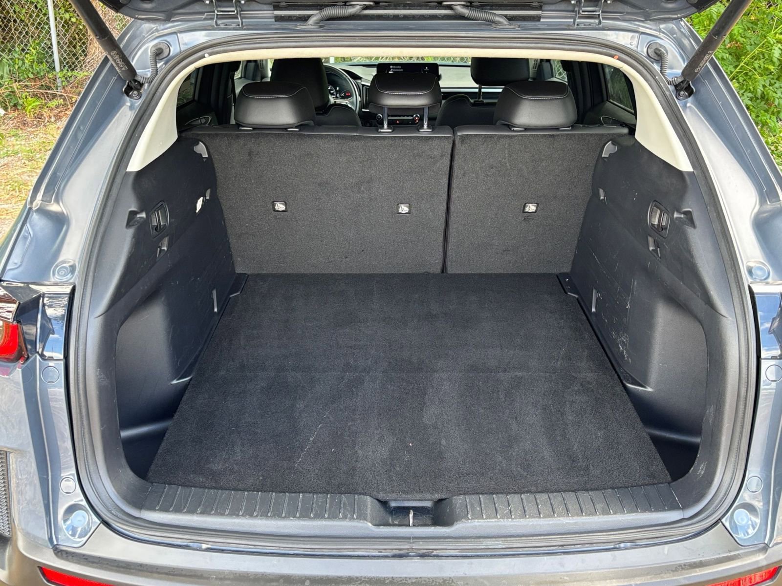 Thumbnail: 2025 Mazda CX-50 - 31