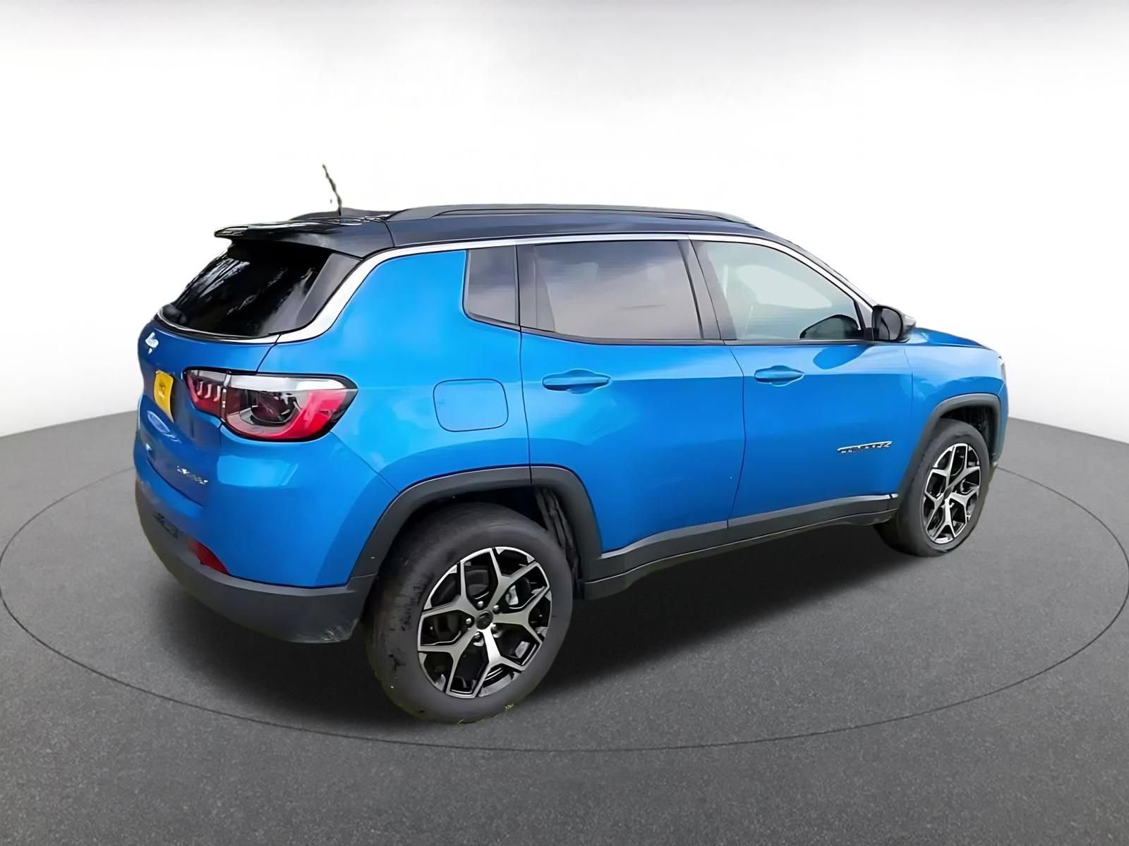 Thumbnail: 2025 Jeep Compass - 14