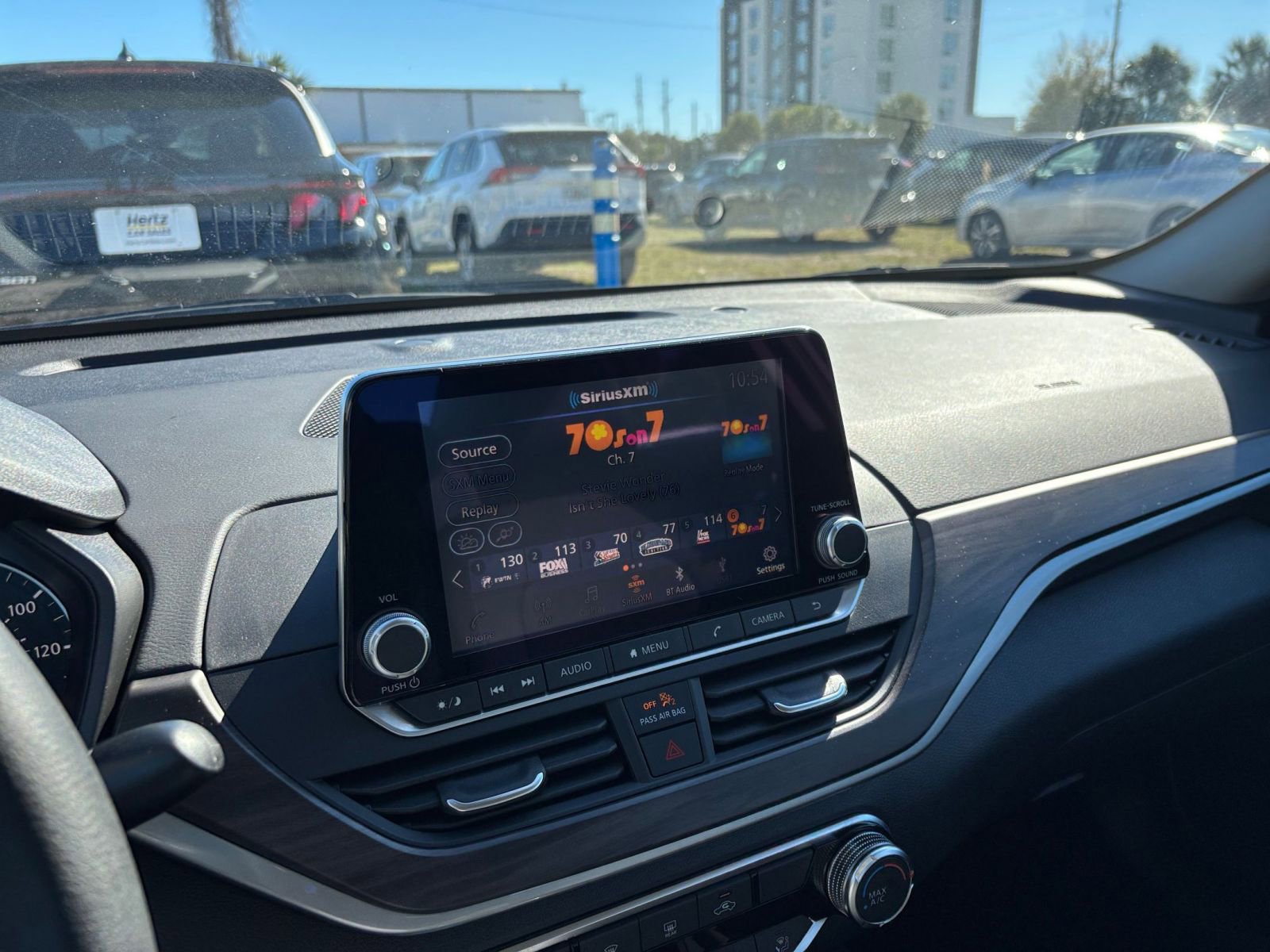 Thumbnail: 2025 Nissan Altima - 20