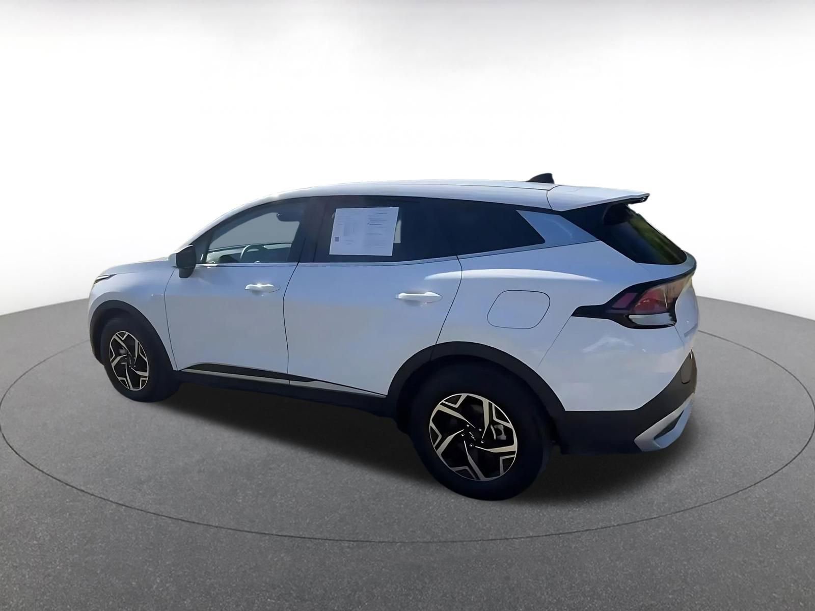 Thumbnail: 2025 Kia Sportage - 10