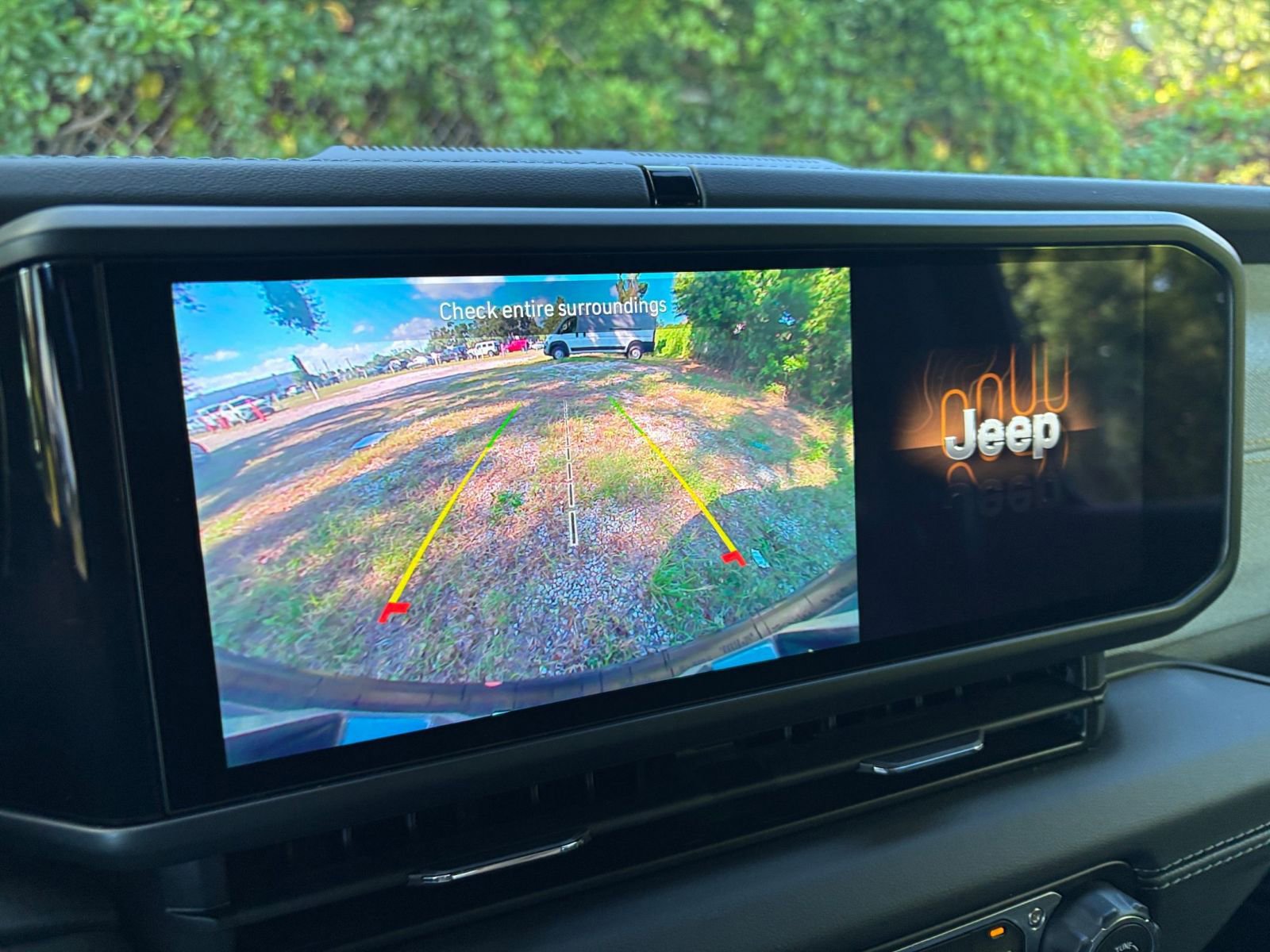 Thumbnail: 2025 Jeep Wrangler - 17