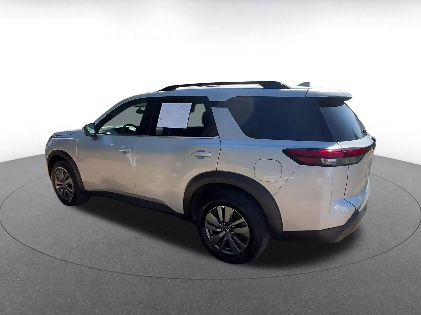 Thumbnail: 2025 Nissan Pathfinder - 12