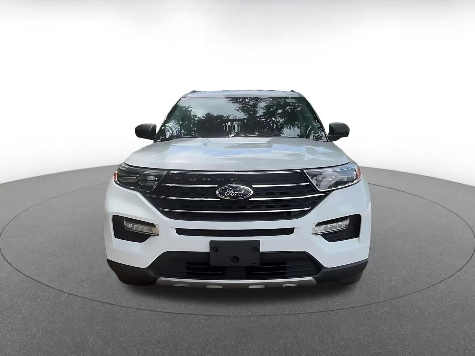 Thumbnail: 2023 Ford Explorer - 3