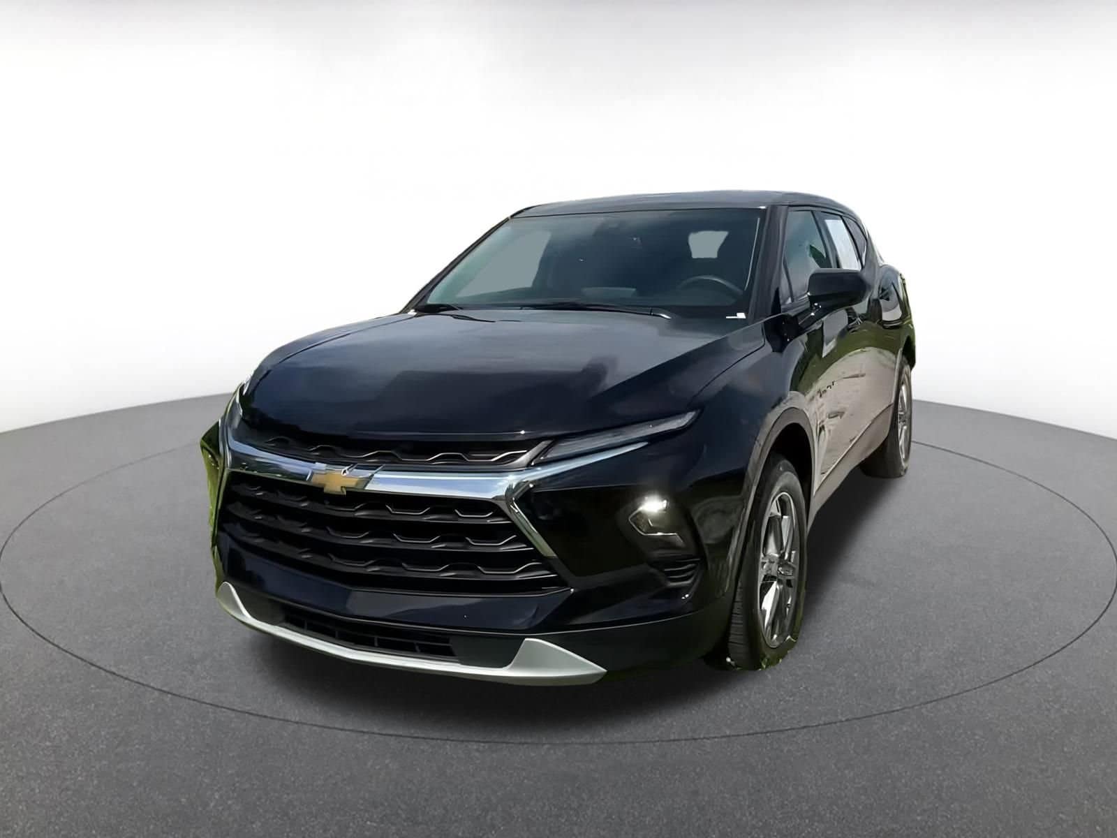 Thumbnail: 2023 Chevrolet Blazer - 5