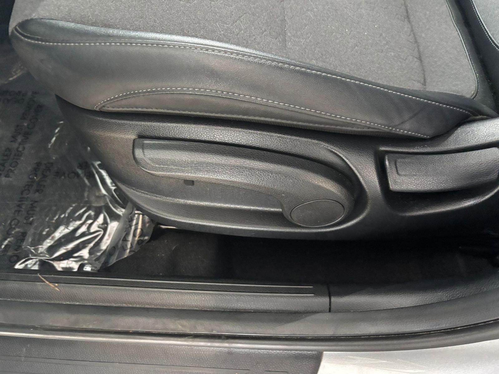 Thumbnail: 2025 Kia Seltos - 24