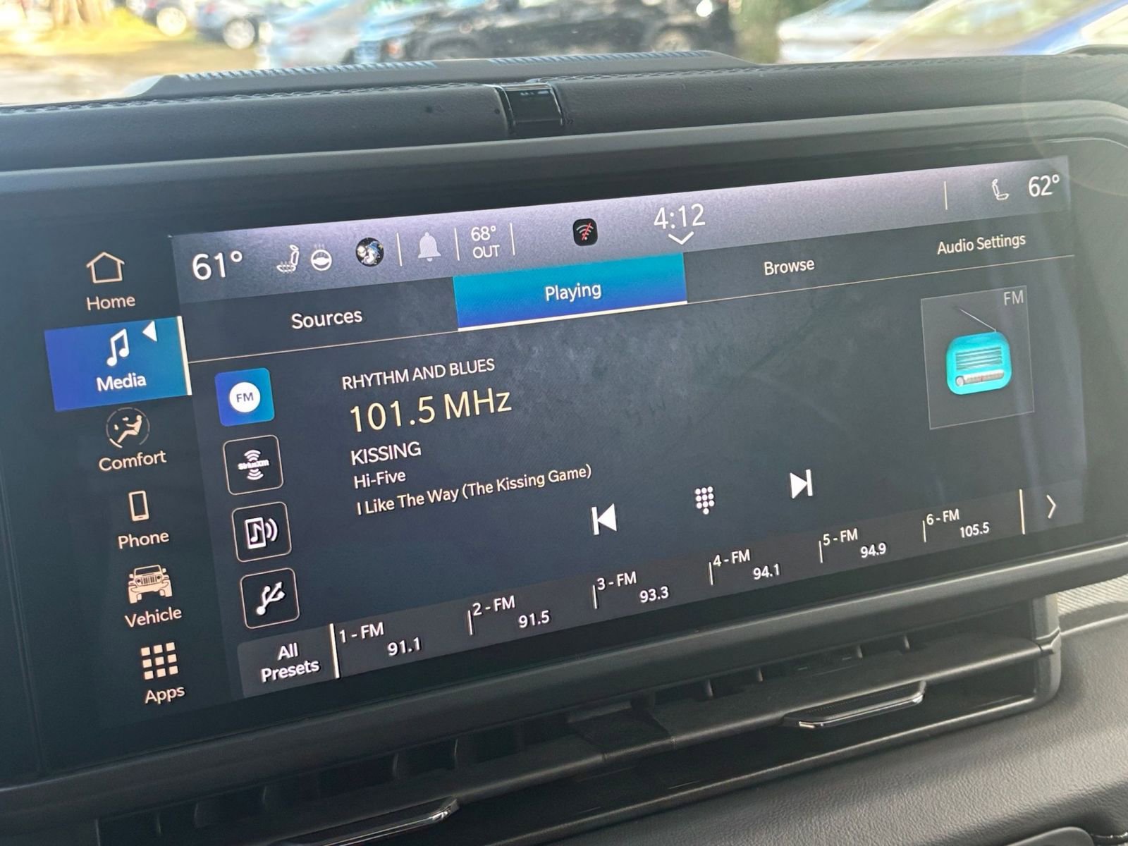 Thumbnail: 2025 Jeep Wrangler - 21