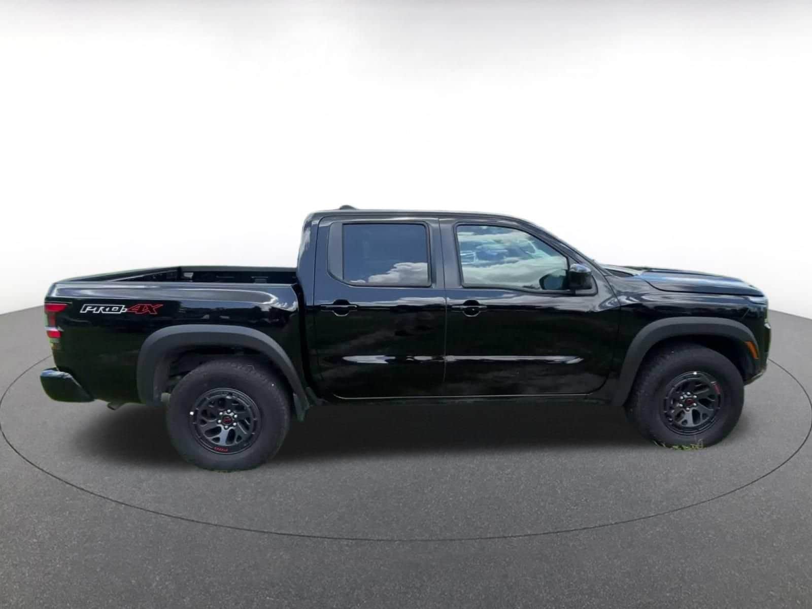 Thumbnail: 2026 Nissan Frontier - 16