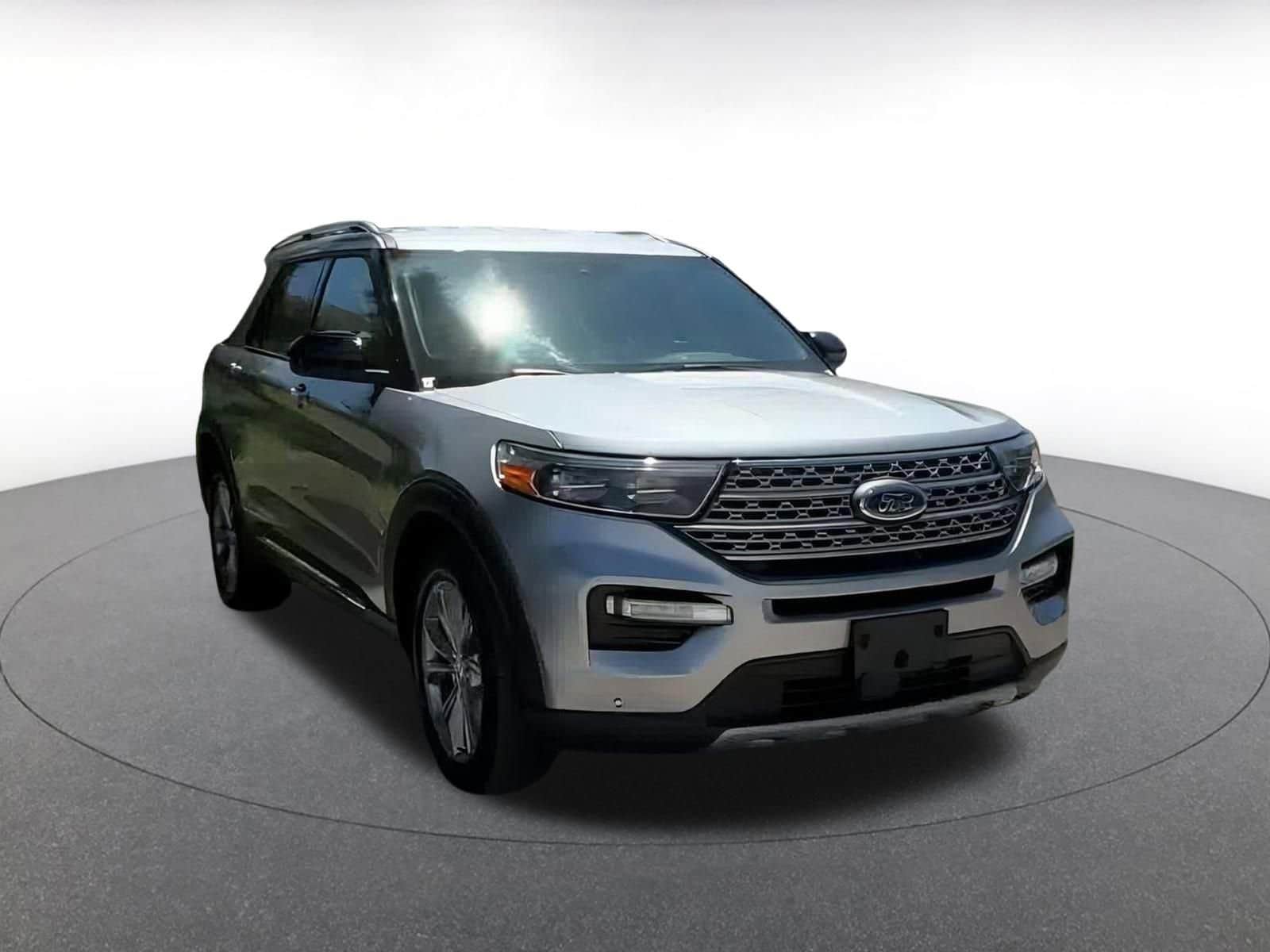 Thumbnail: 2023 Ford Explorer - 3