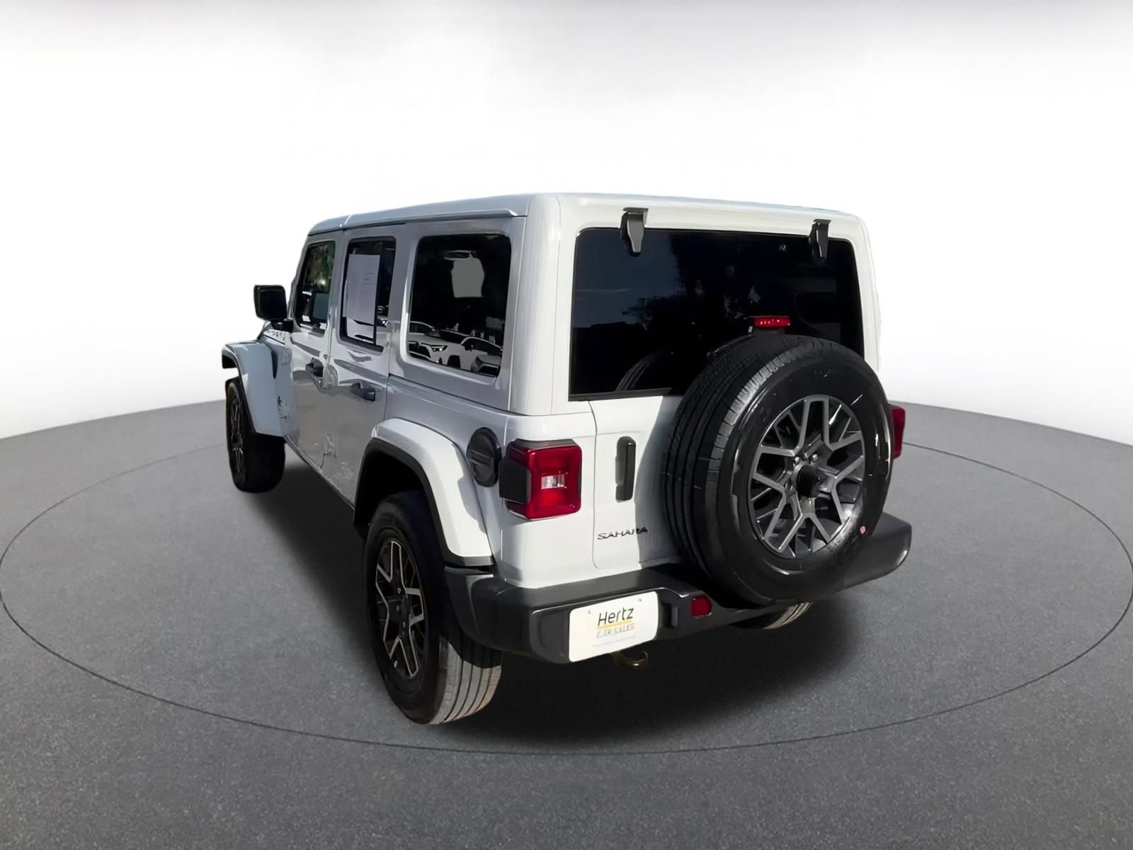 Thumbnail: 2025 Jeep Wrangler - 10