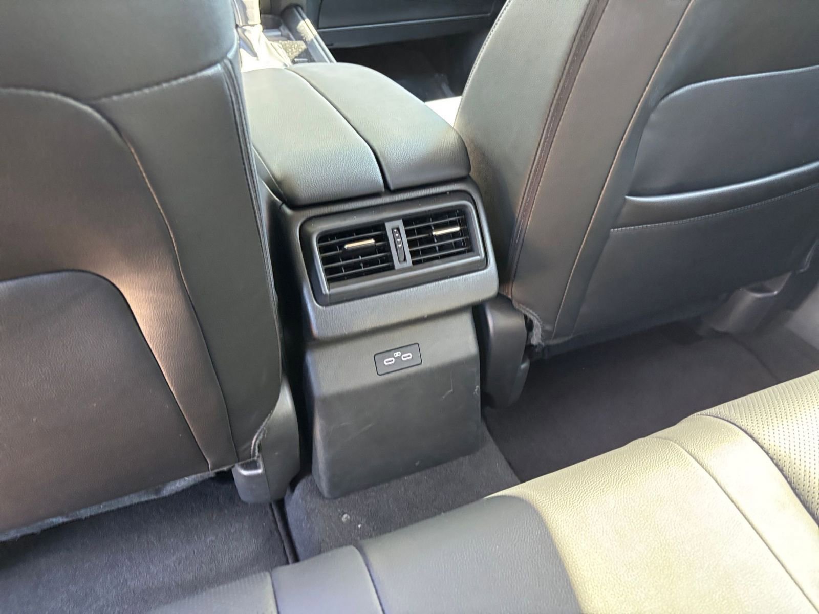 Thumbnail: 2025 Mazda CX-50 - 27