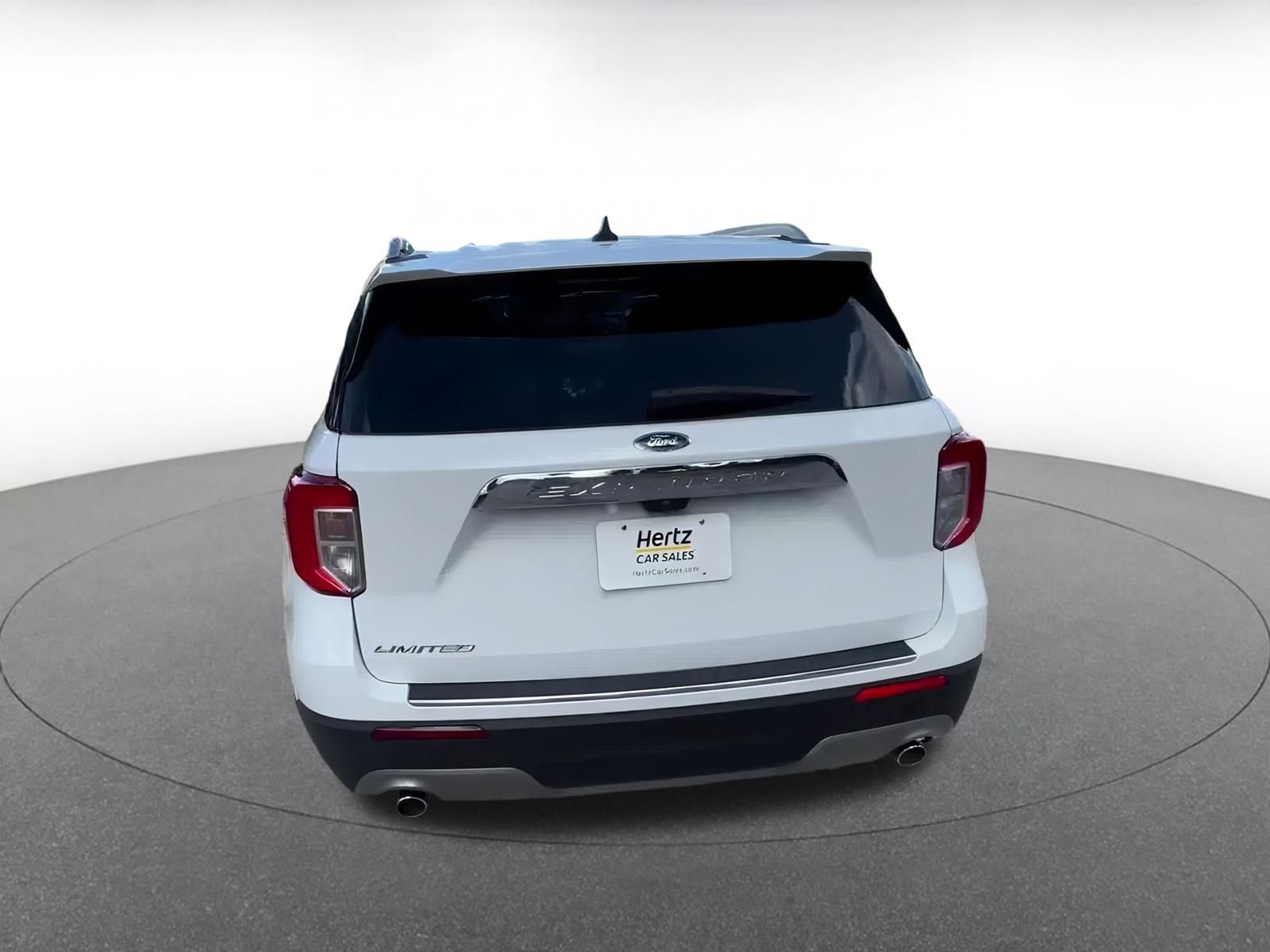 Thumbnail: 2023 Ford Explorer - 12