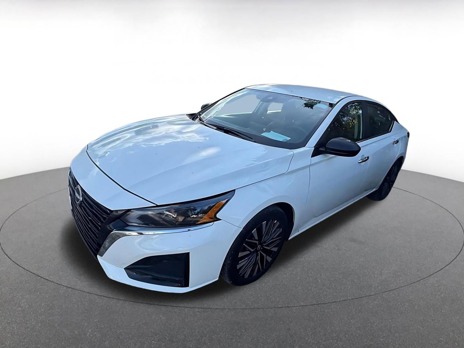 Thumbnail: 2025 Nissan Altima - 1