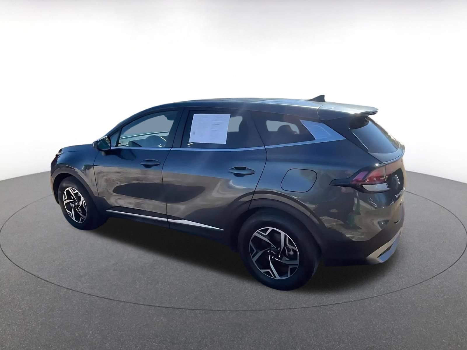 Thumbnail: 2025 Kia Sportage - 10