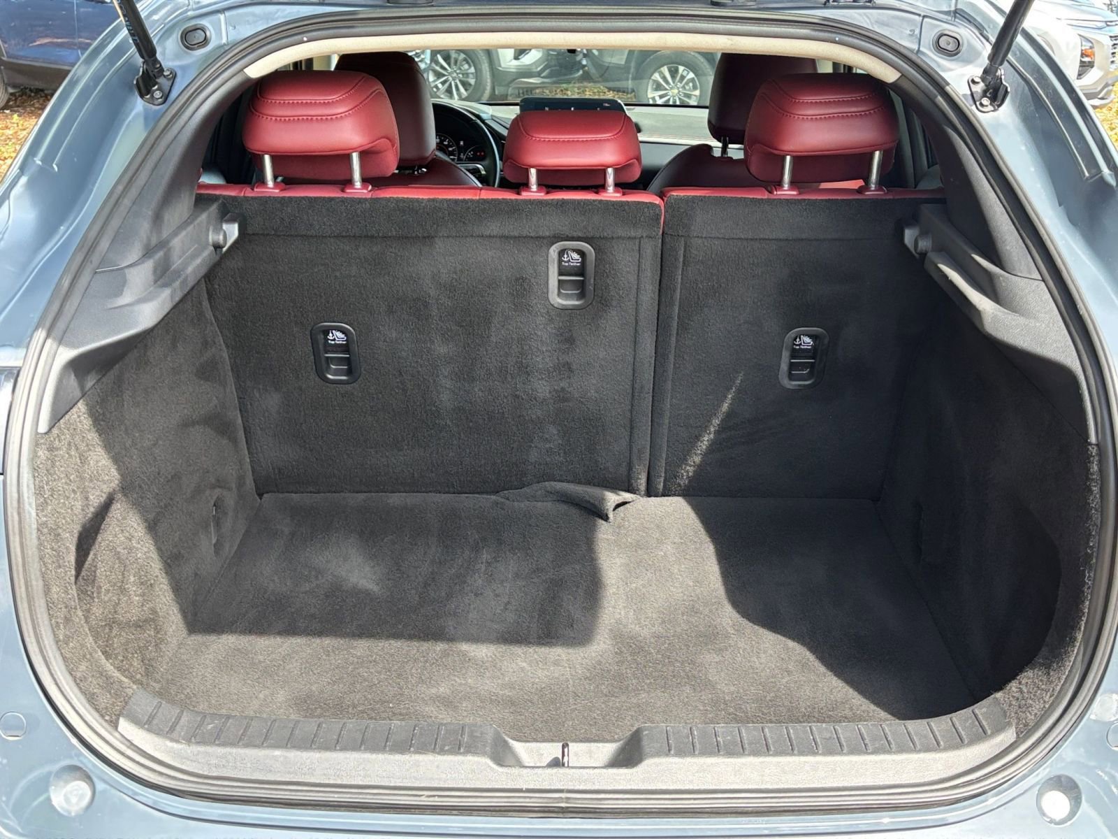 Thumbnail: 2025 Mazda CX-30 - 33