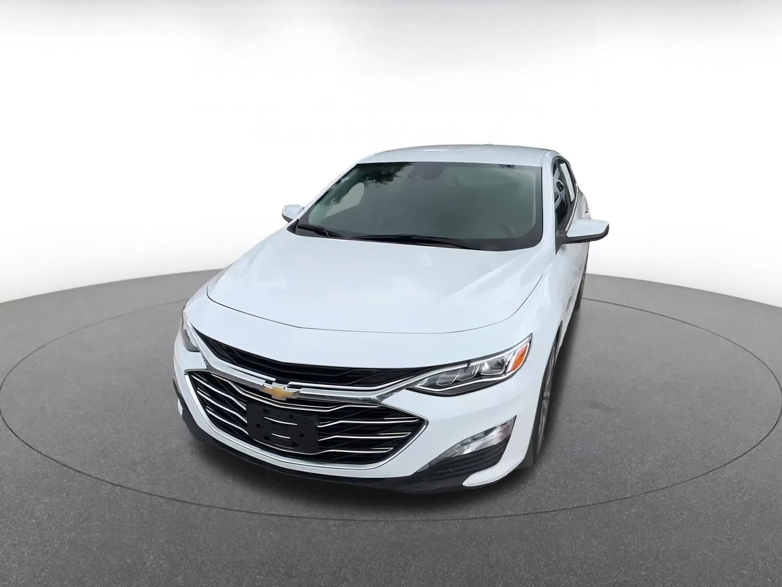 Thumbnail: 2024 Chevrolet Malibu - 7