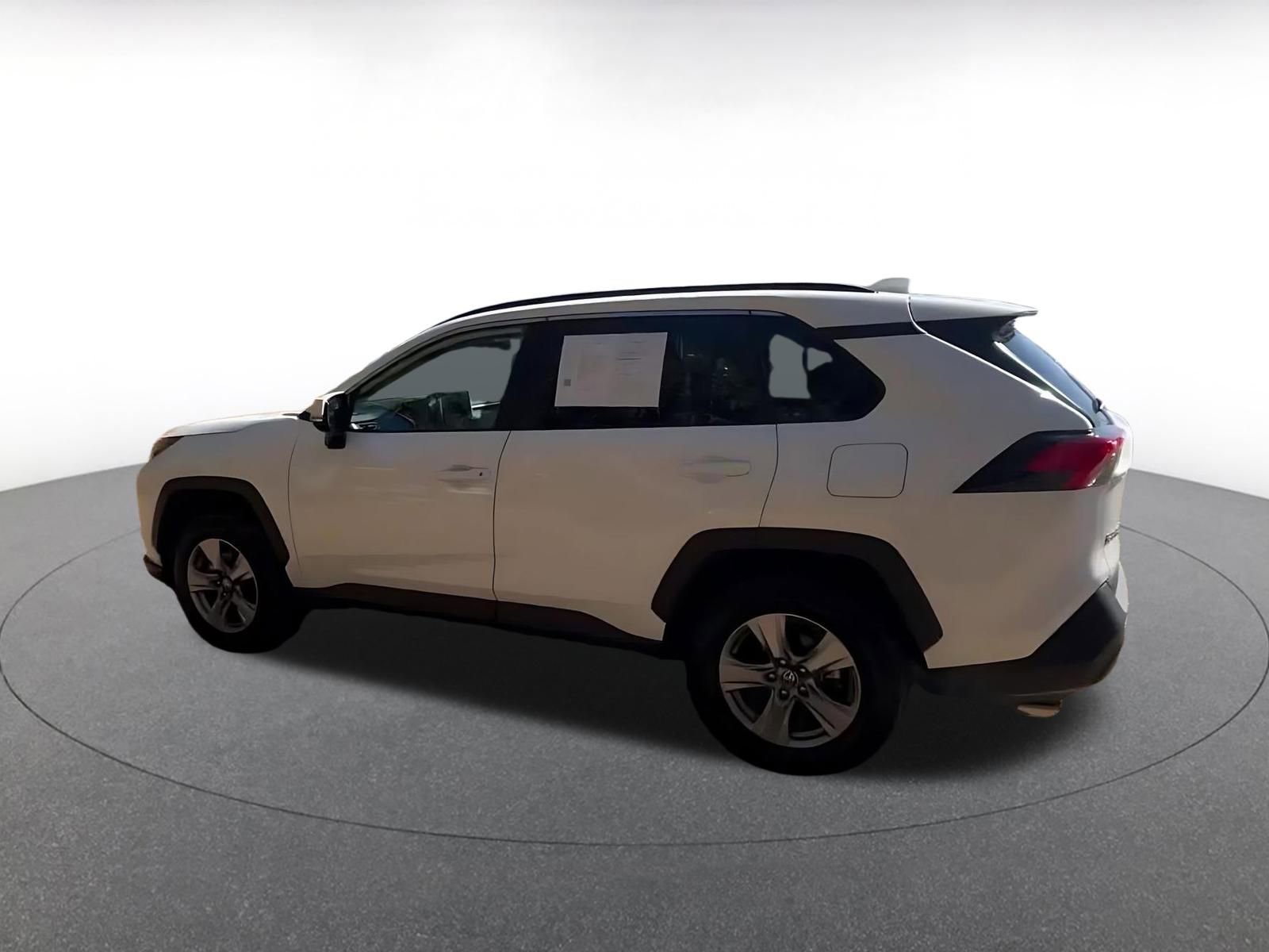 Thumbnail: 2024 Toyota RAV4 - 10