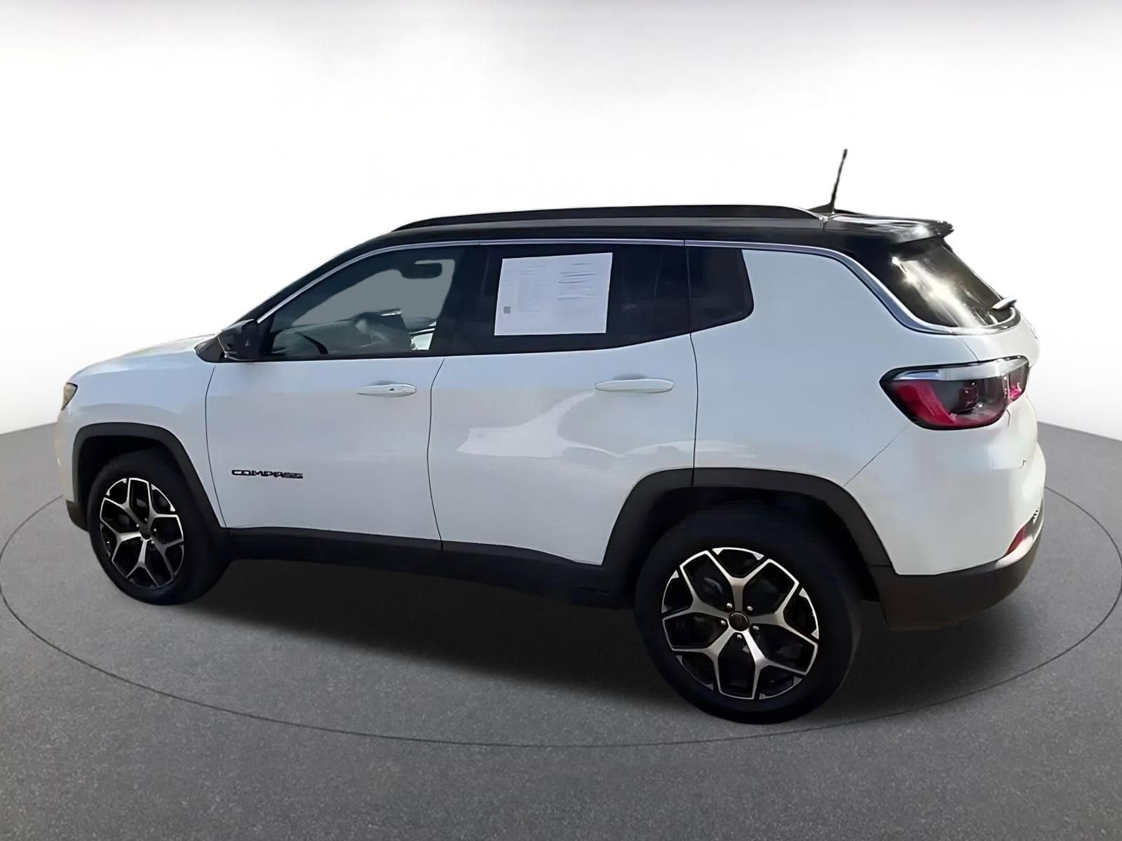 Thumbnail: 2025 Jeep Compass - 10