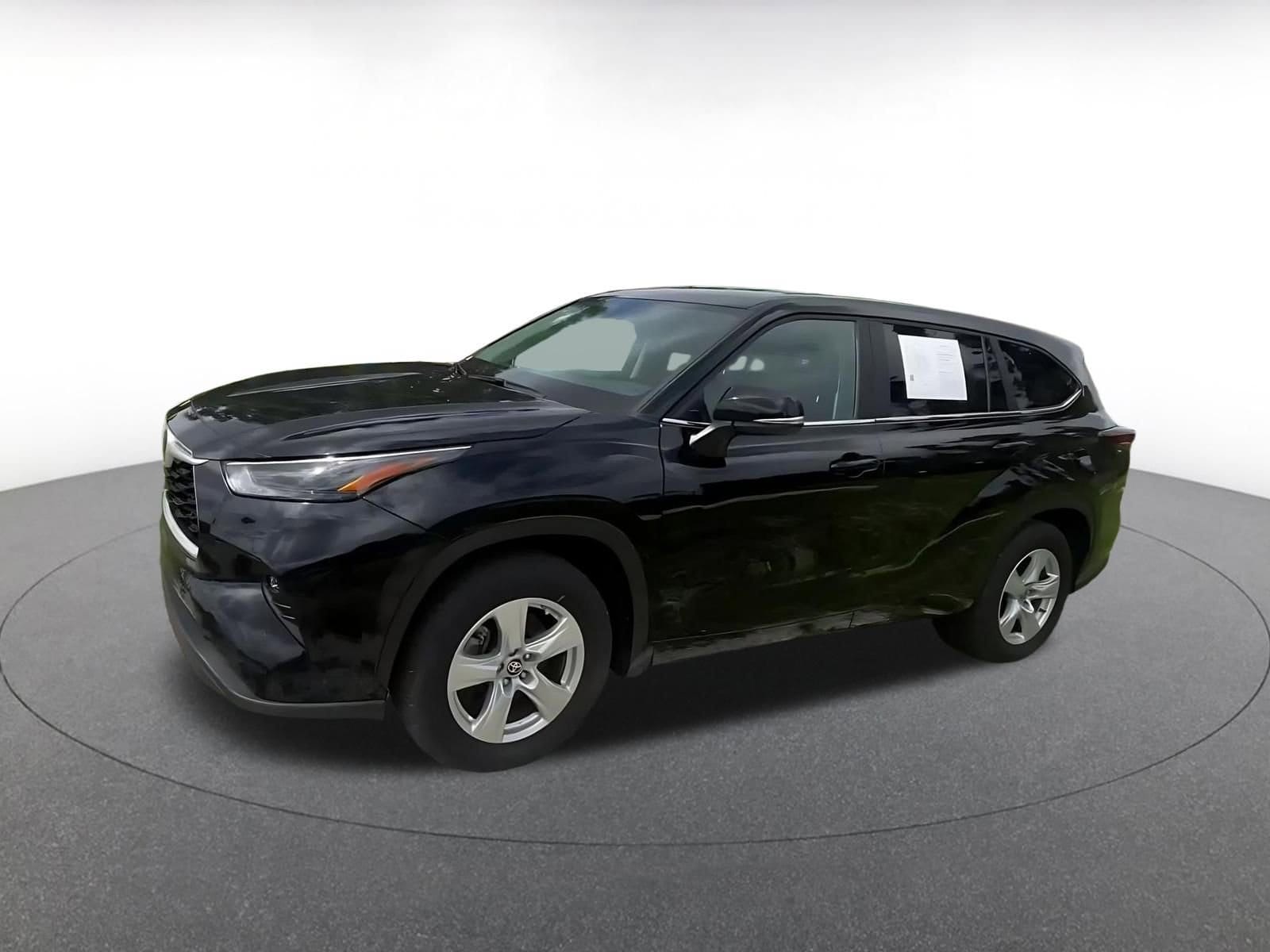 Thumbnail: 2025 Toyota Highlander - 8