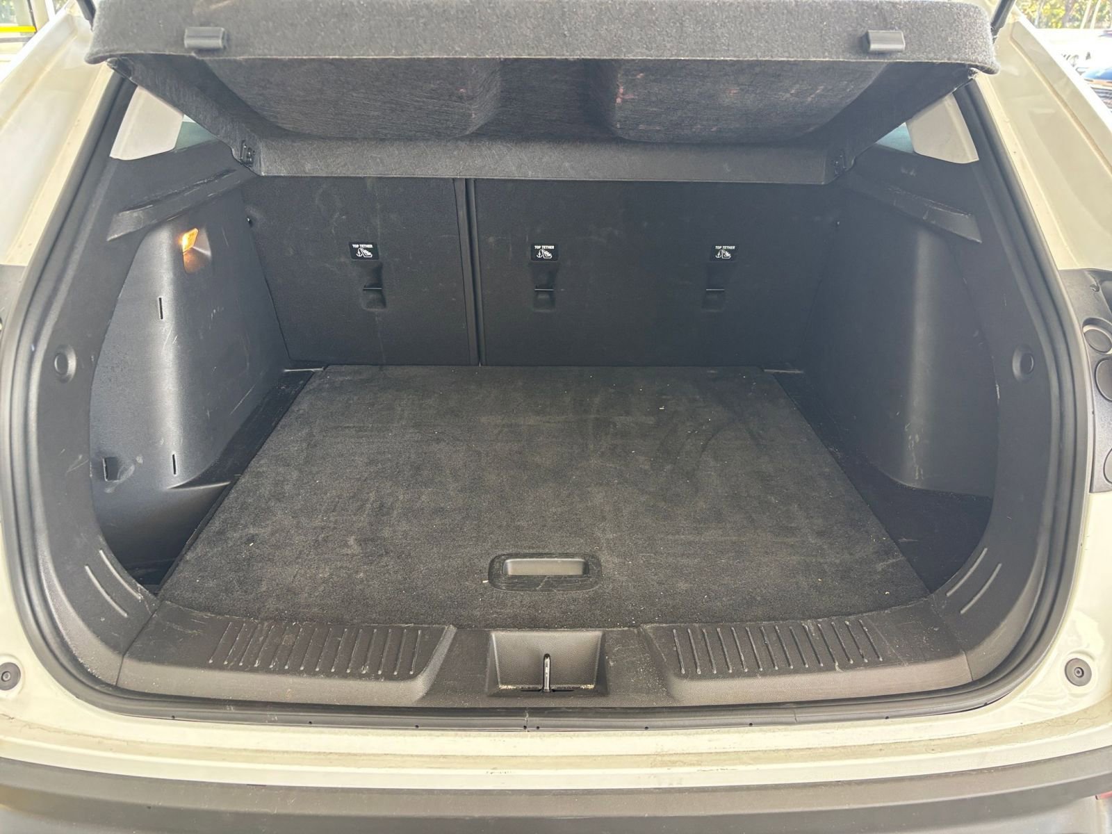 Thumbnail: 2025 Chevrolet Trax - 32