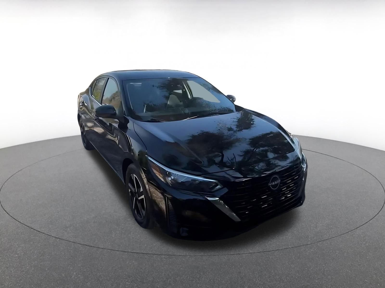 Thumbnail: 2025 Nissan Sentra - 3