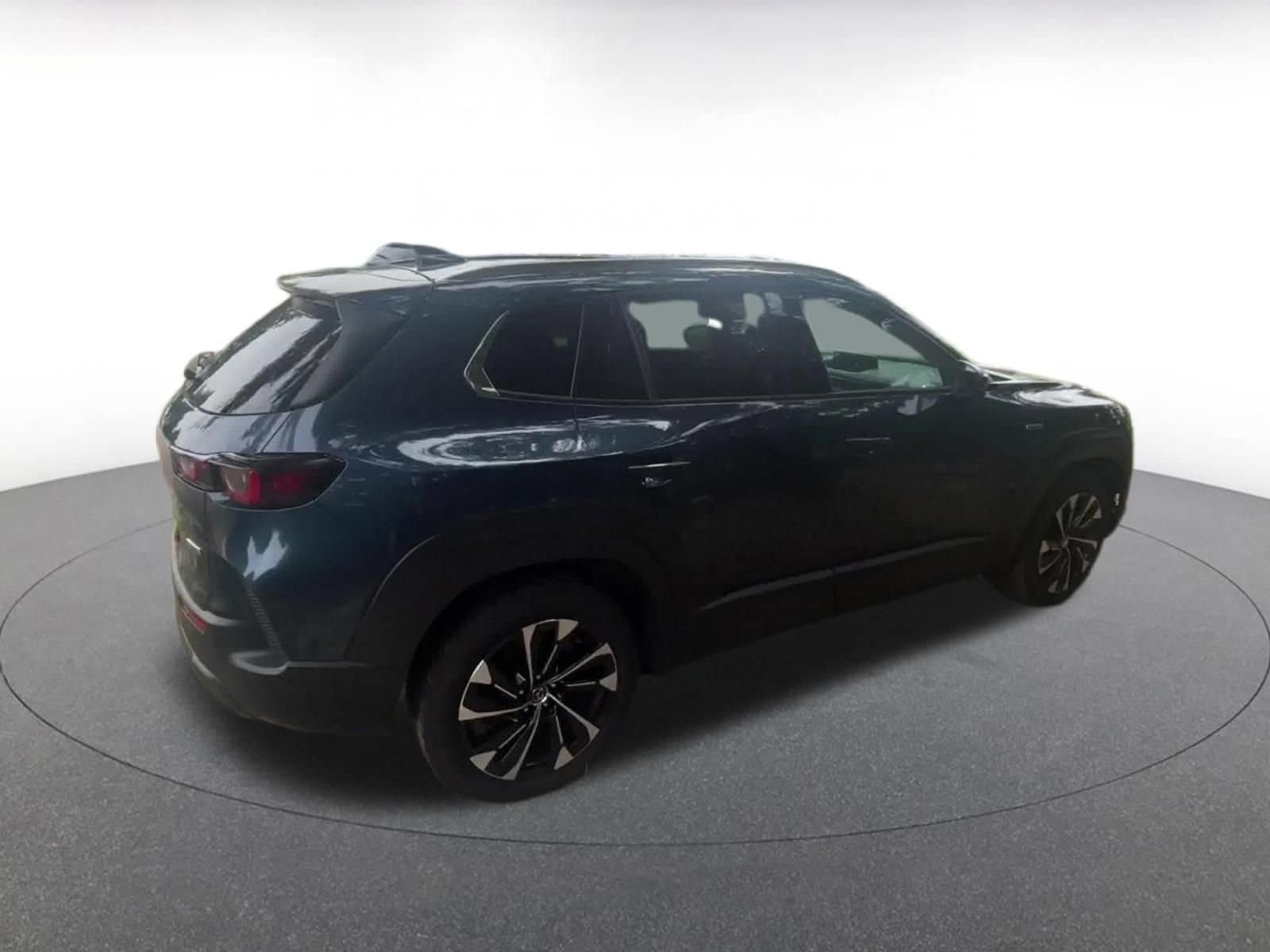 Thumbnail: 2025 Mazda CX-50 - 14