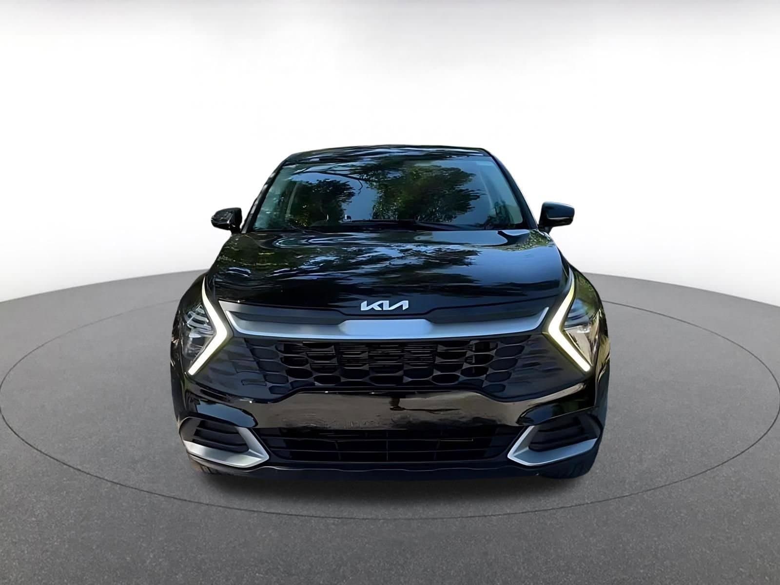 Thumbnail: 2025 Kia Sportage - 4