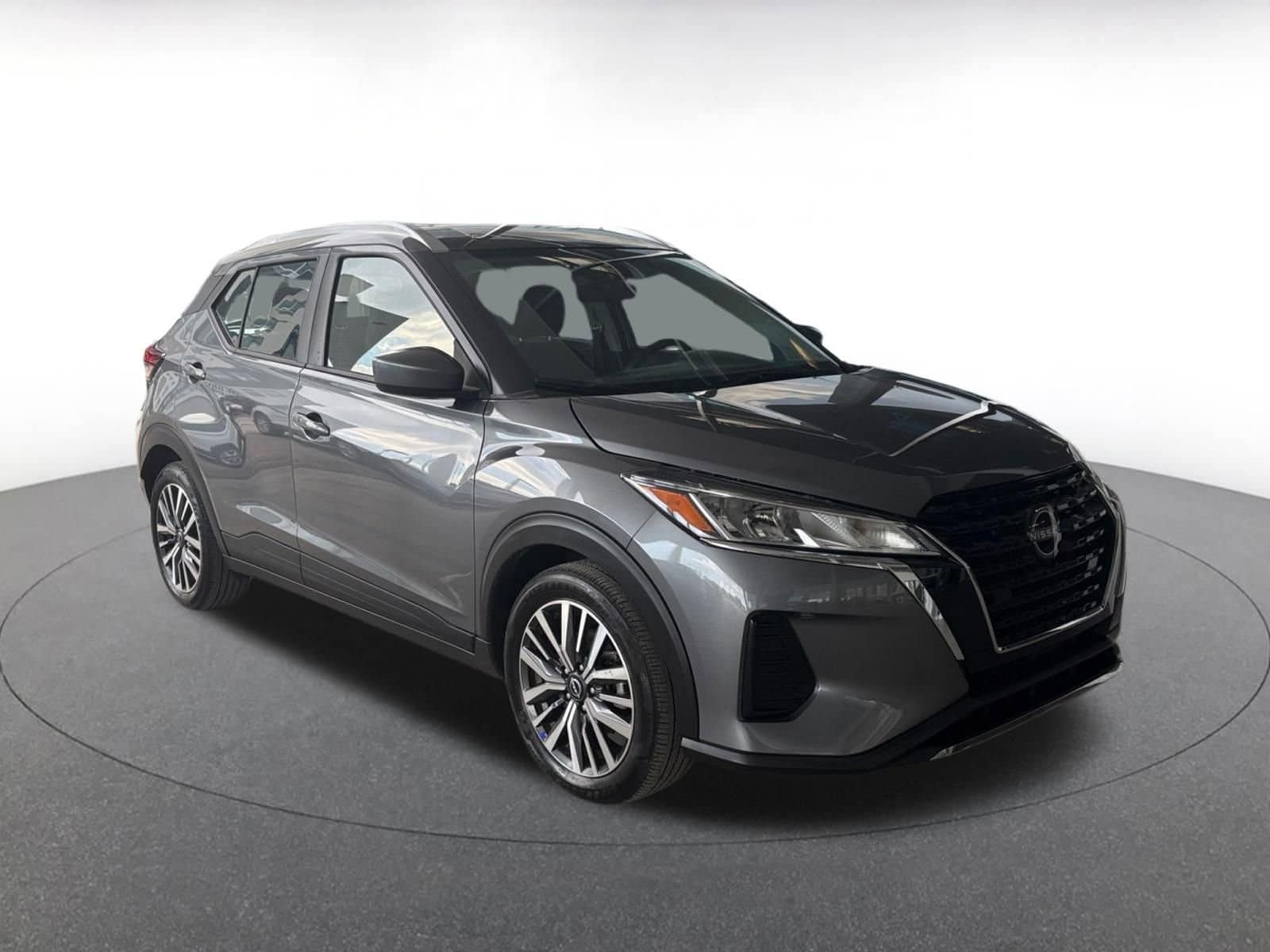 Thumbnail: 2024 Nissan Kicks - 1
