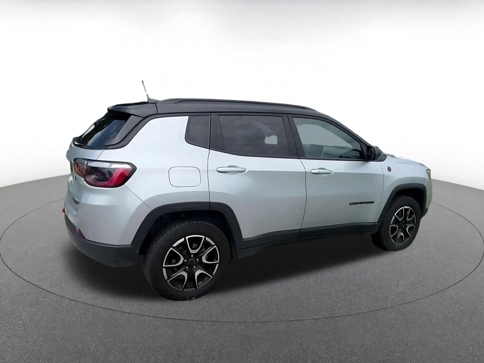 Thumbnail: 2025 Jeep Compass - 14