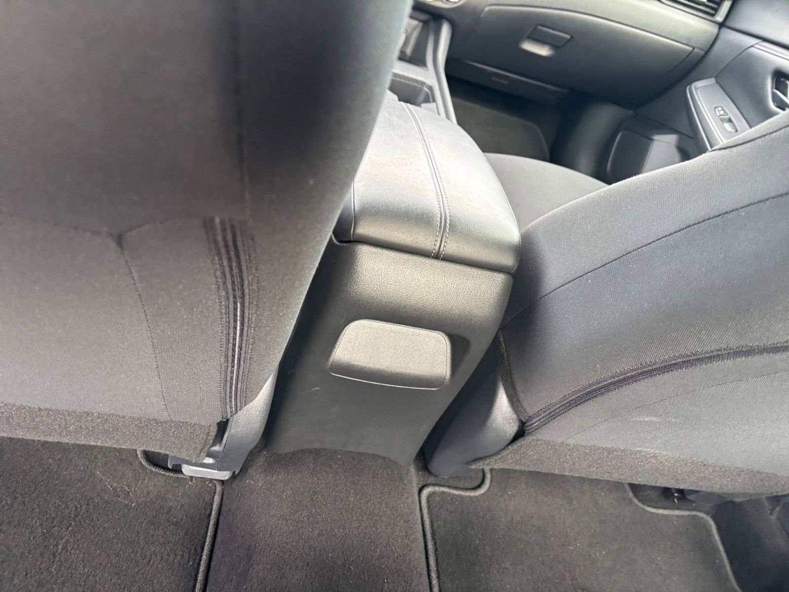 Thumbnail: 2025 Nissan Sentra - 24