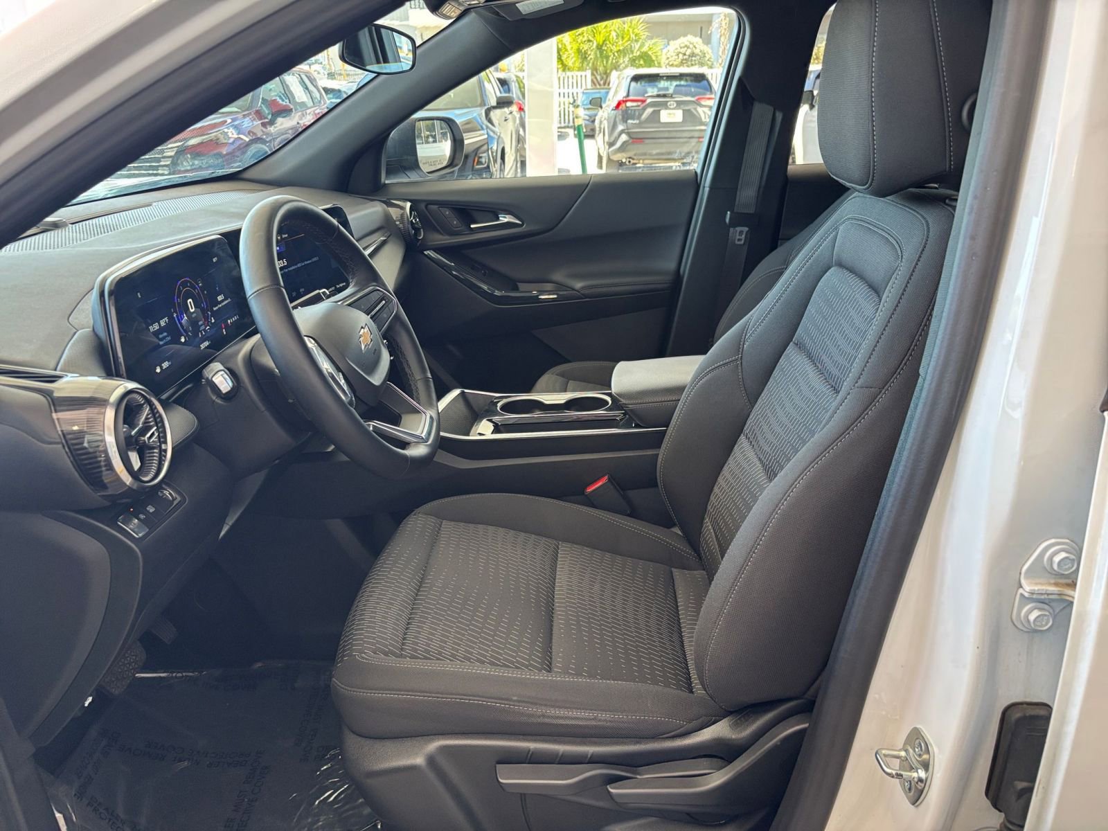 Thumbnail: 2025 Chevrolet Equinox - 29