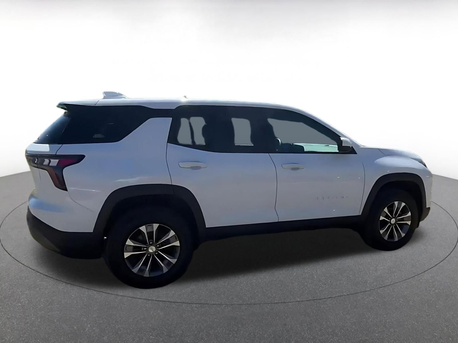 Thumbnail: 2025 Chevrolet Equinox - 9