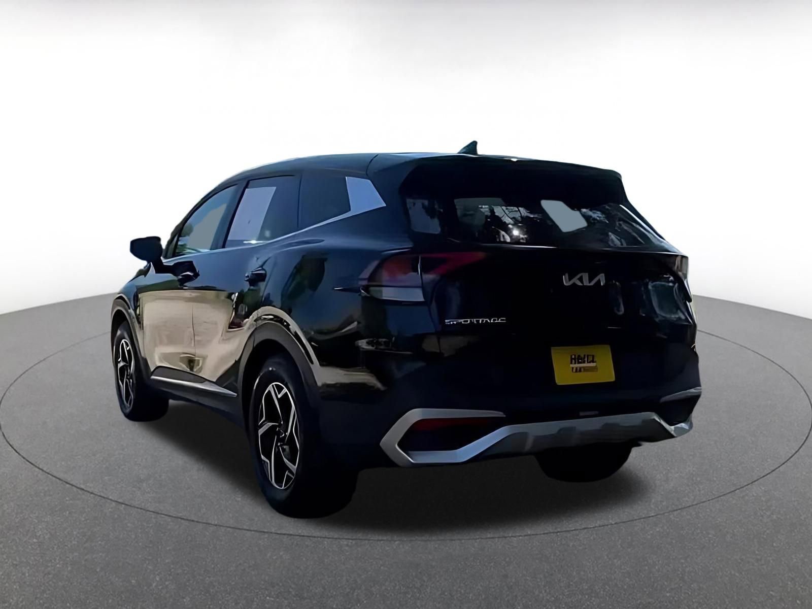 Thumbnail: 2025 Kia Sportage - 12
