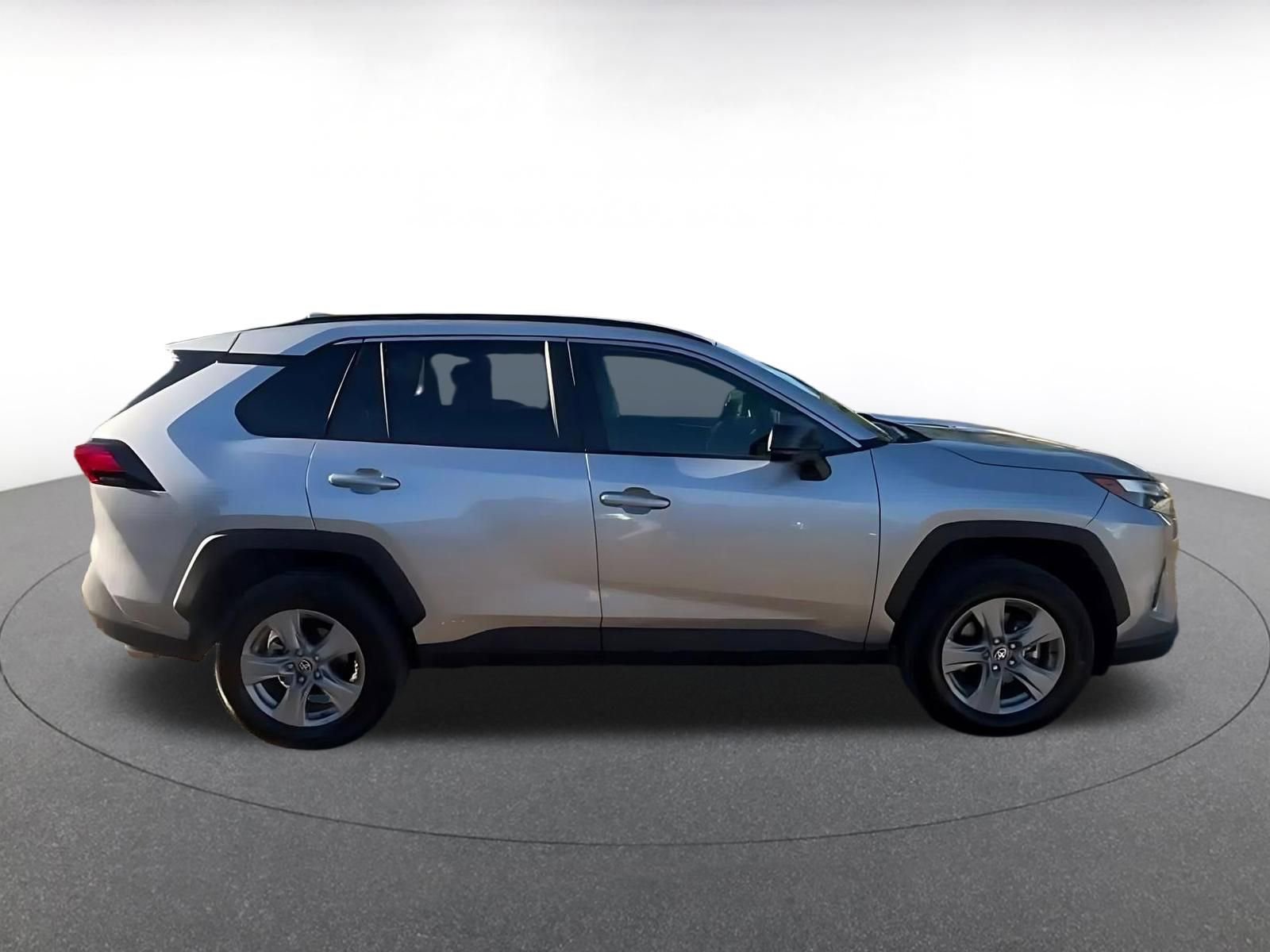 Thumbnail: 2025 Toyota RAV4 - 16