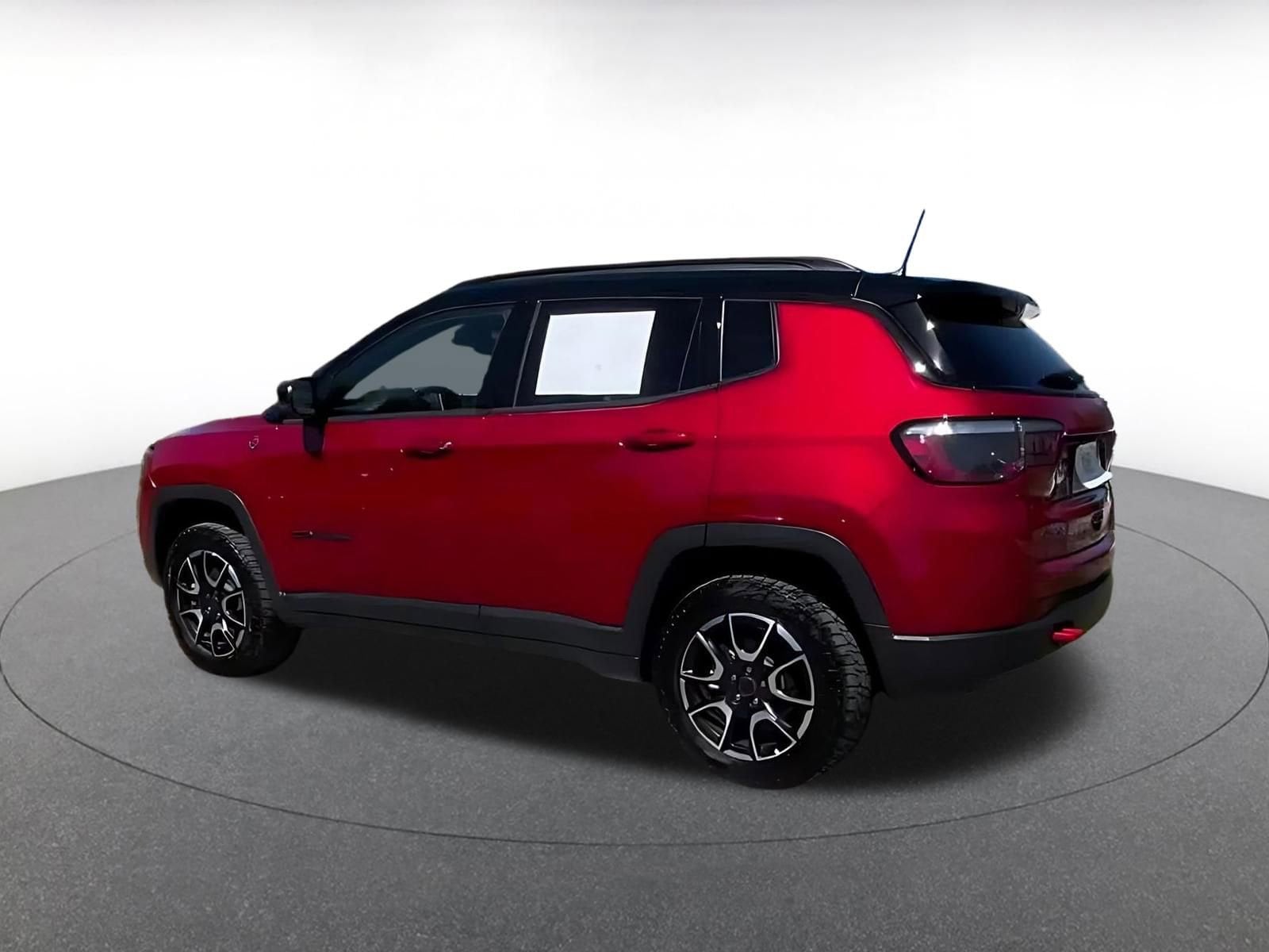 Thumbnail: 2025 Jeep Compass - 10