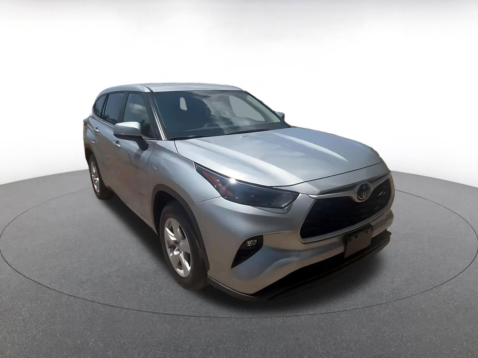 Thumbnail: 2025 Toyota Highlander - 3